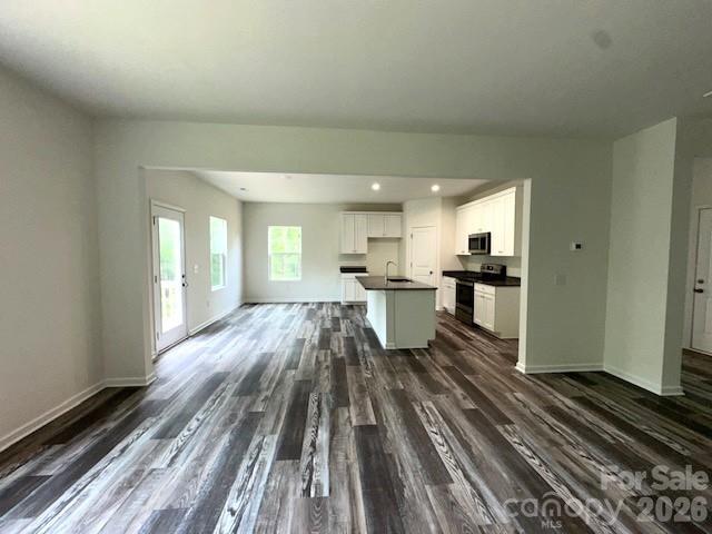 1650 Nicholas Way #25 — Hickory