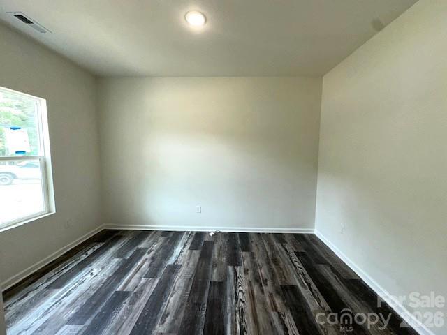 1650 Nicholas Way #25 — Hickory