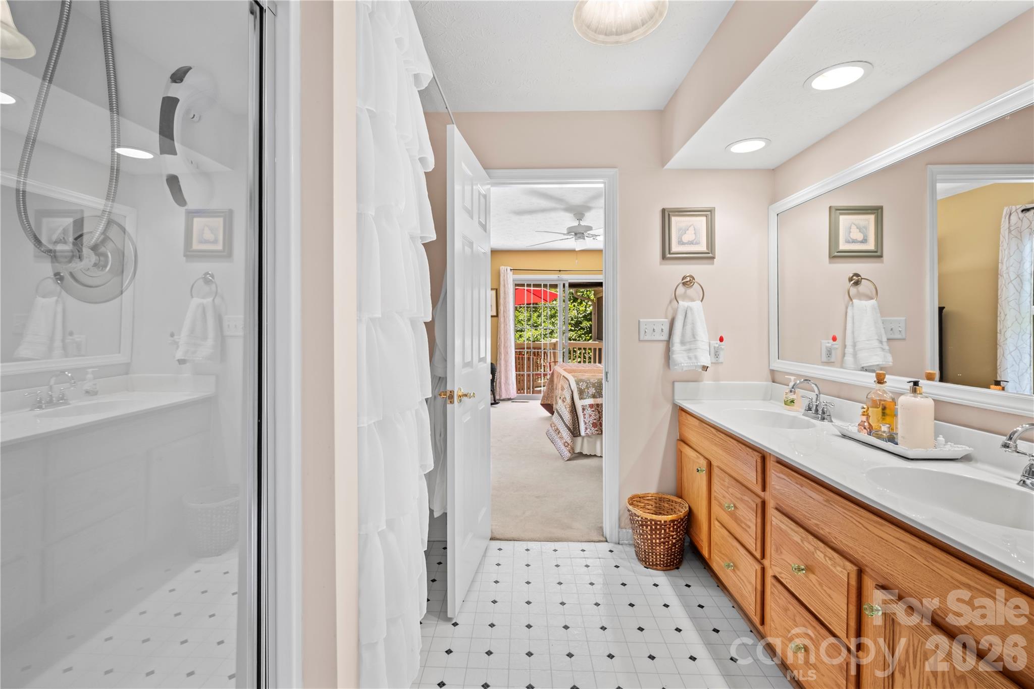 9 Tall Pines Road — Hendersonville
