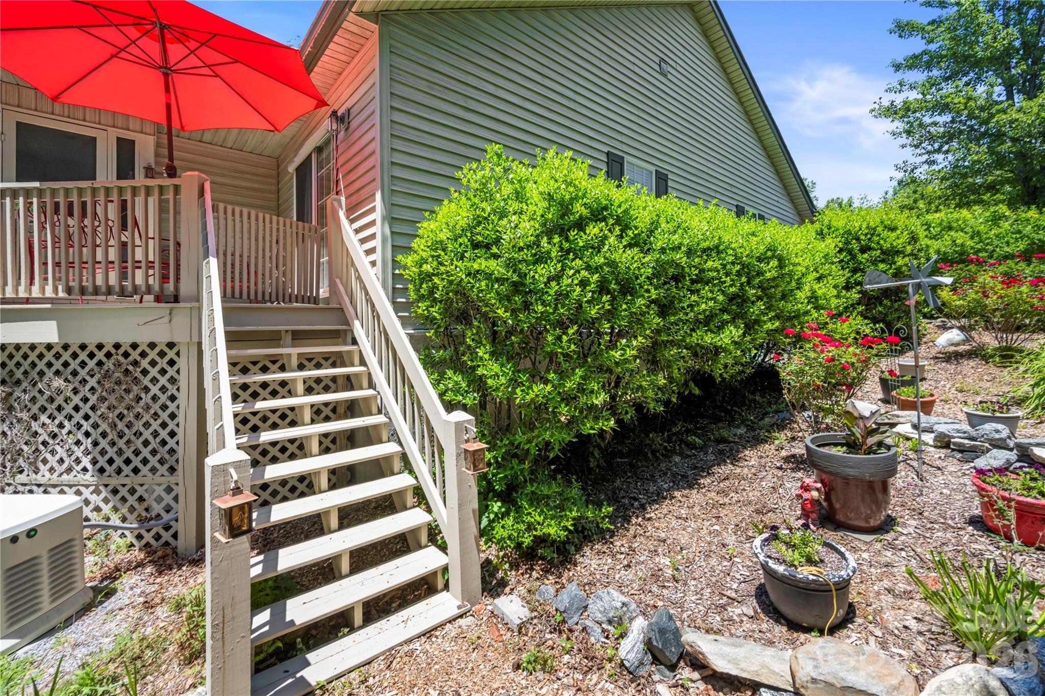 9 Tall Pines Road — Hendersonville