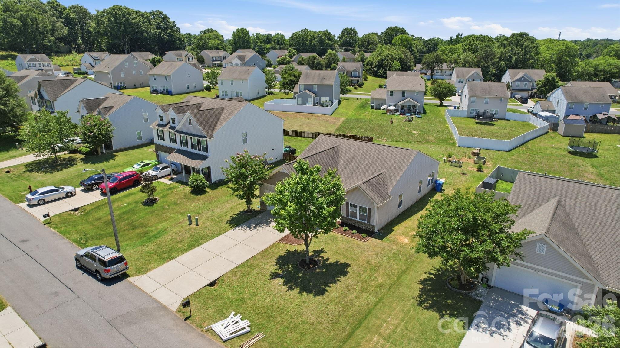 514 Smokehouse Lane — Albemarle