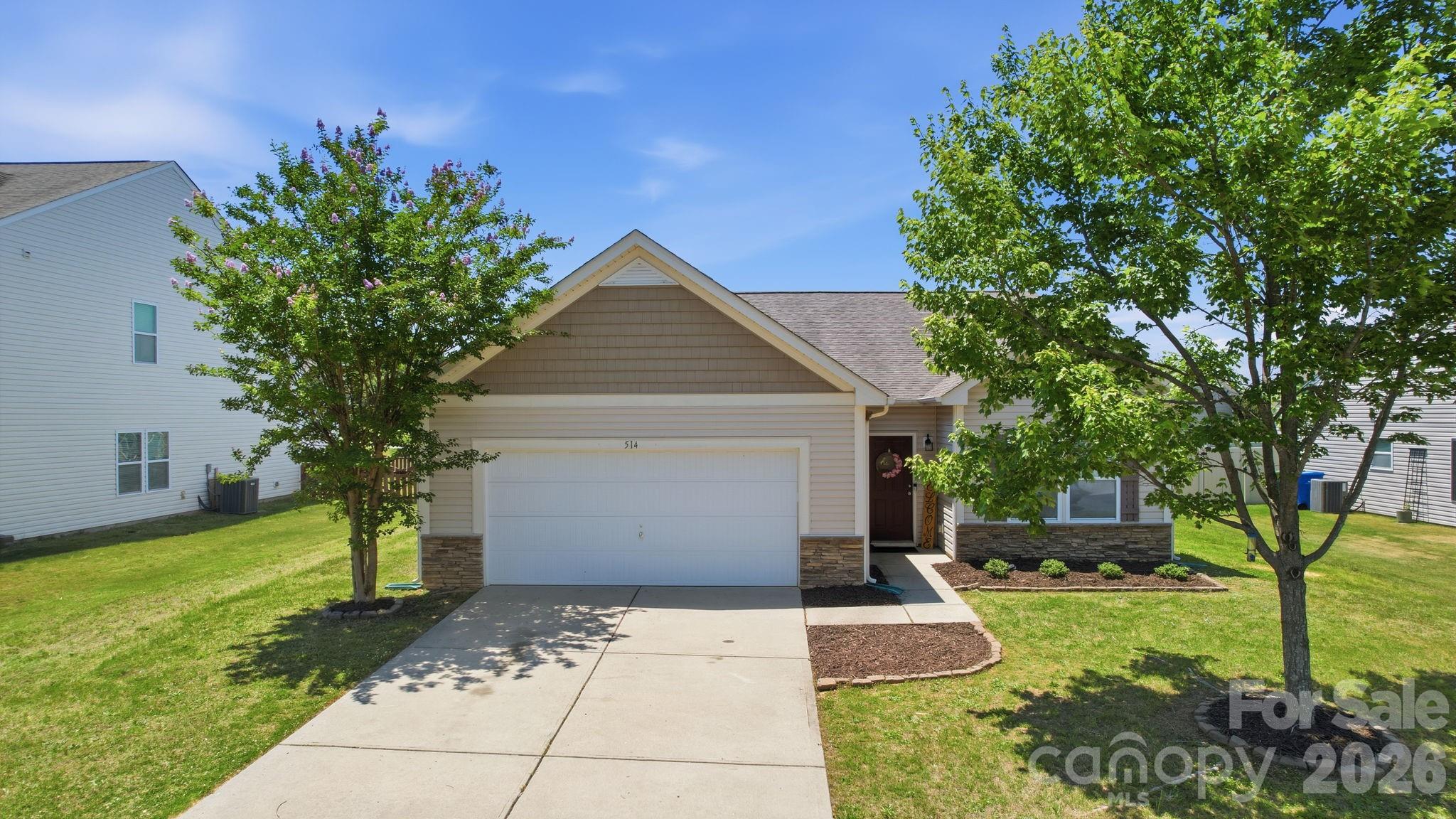 514 Smokehouse Lane — Albemarle