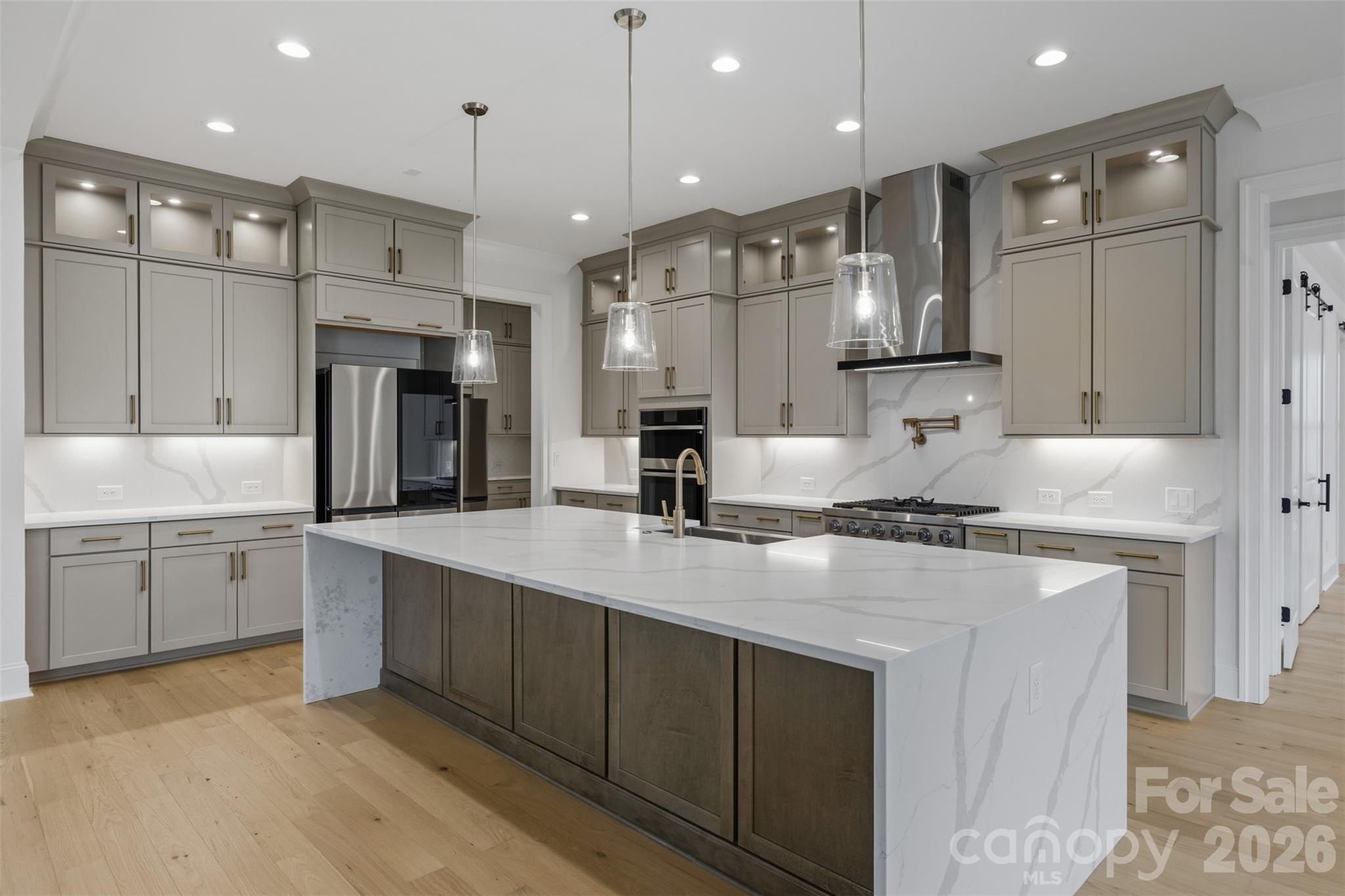 1011 Detweiler Road — Marvin