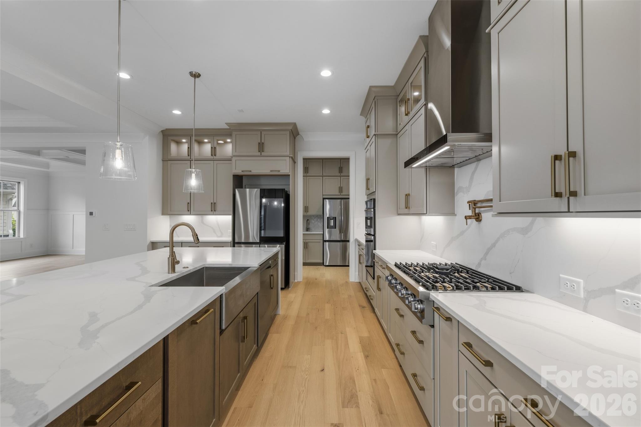 1011 Detweiler Road — Marvin