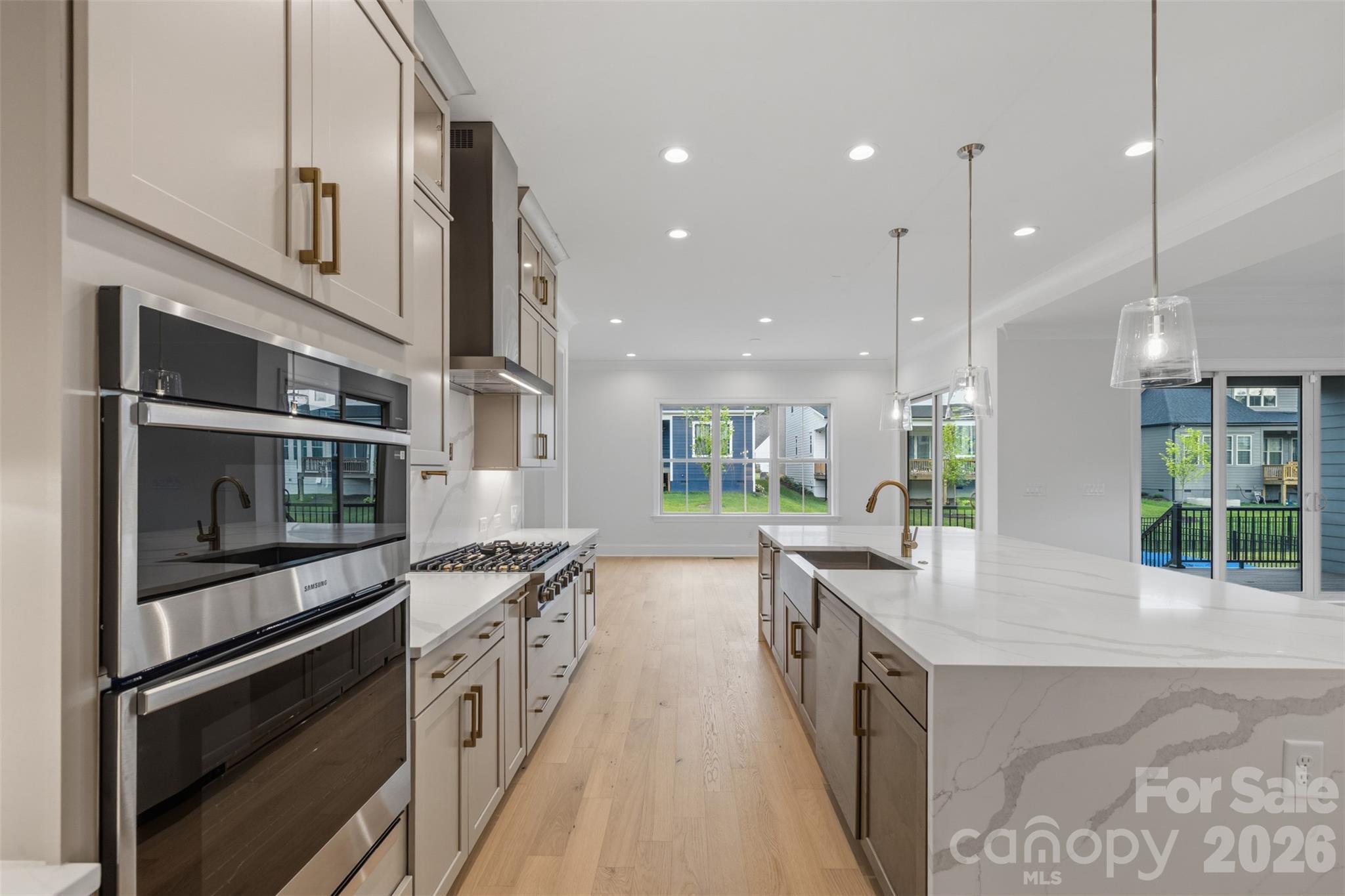 1011 Detweiler Road — Marvin