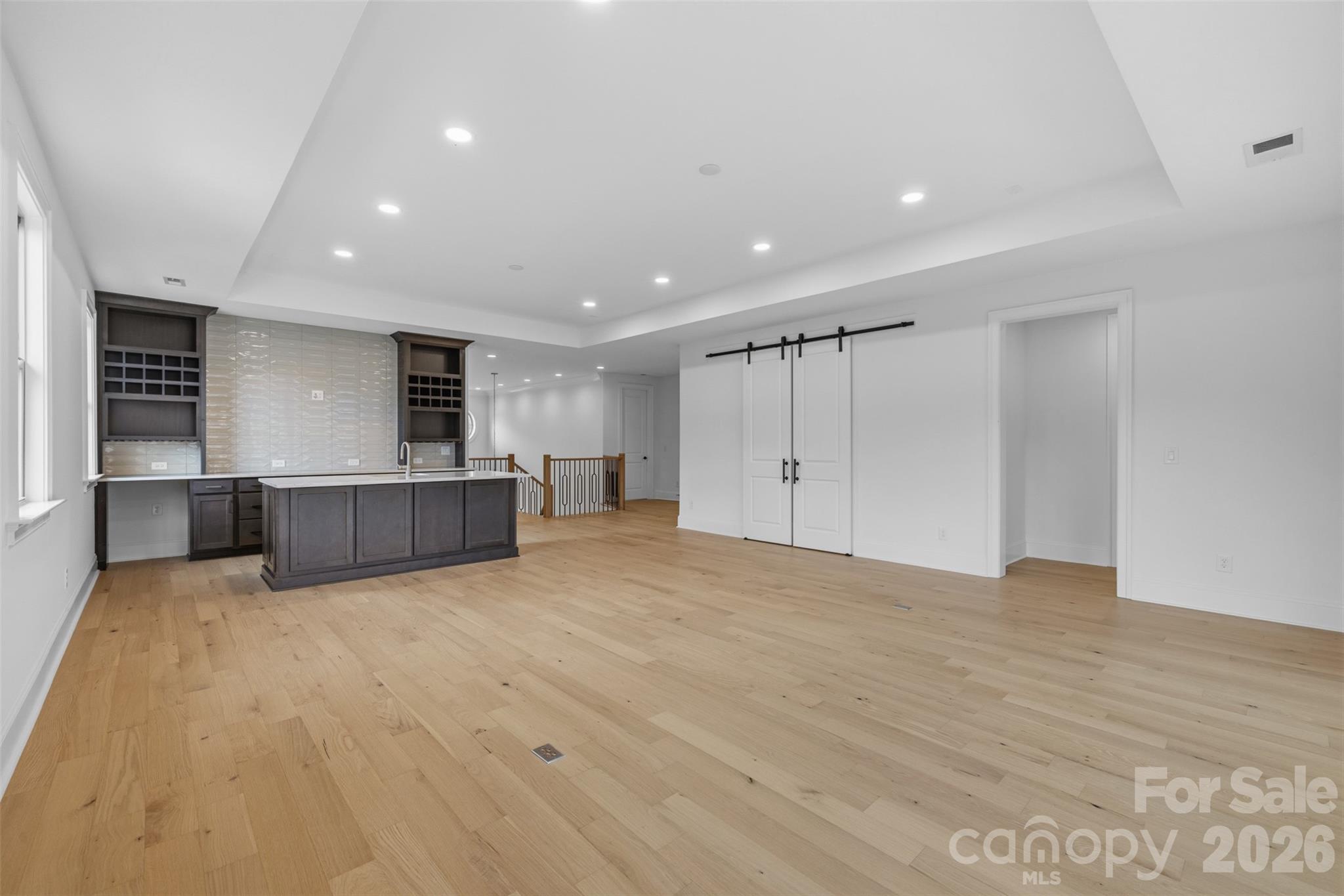 1011 Detweiler Road — Marvin