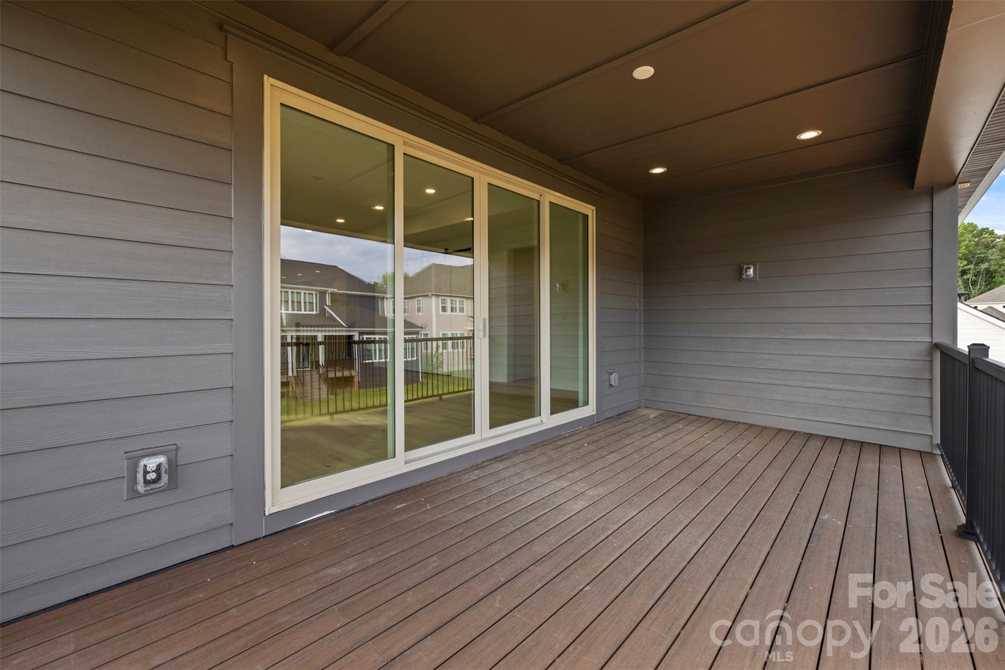 1011 Detweiler Road — Marvin