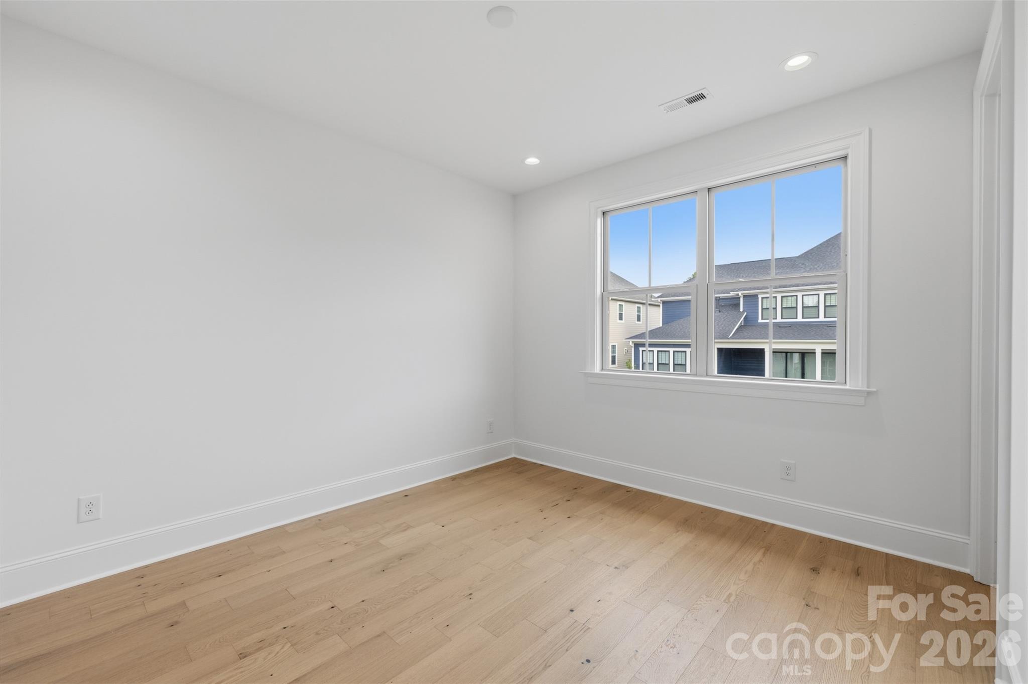 1011 Detweiler Road — Marvin