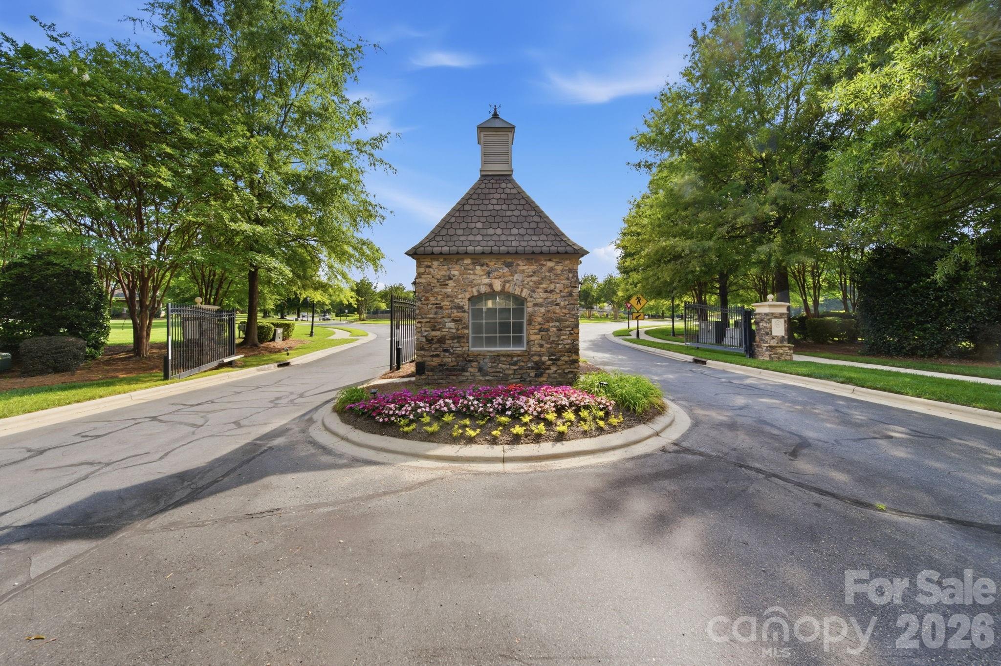 6009 Autumn Blossom Lane — Waxhaw