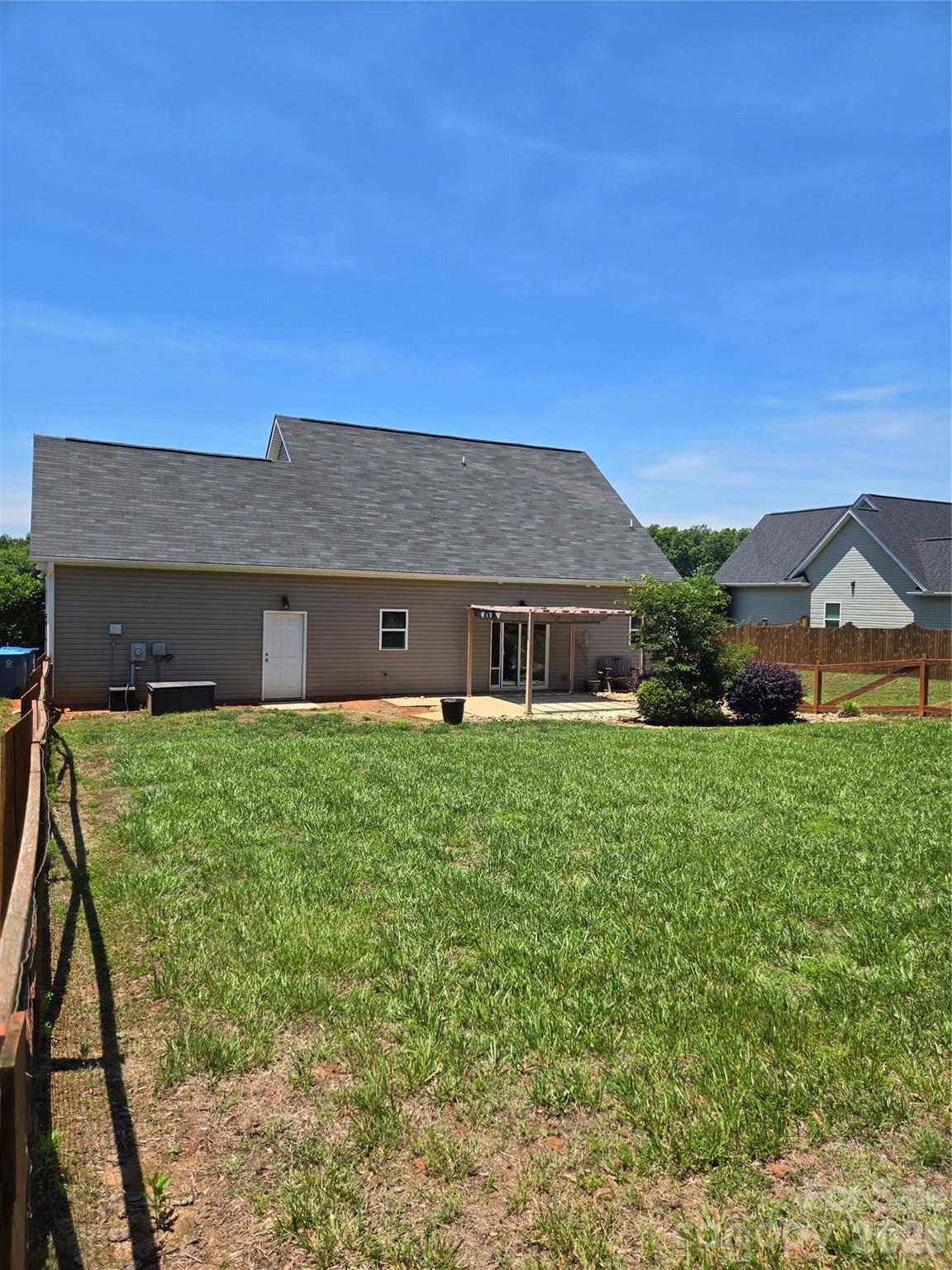 990 Russell Ridge Drive — Catawba