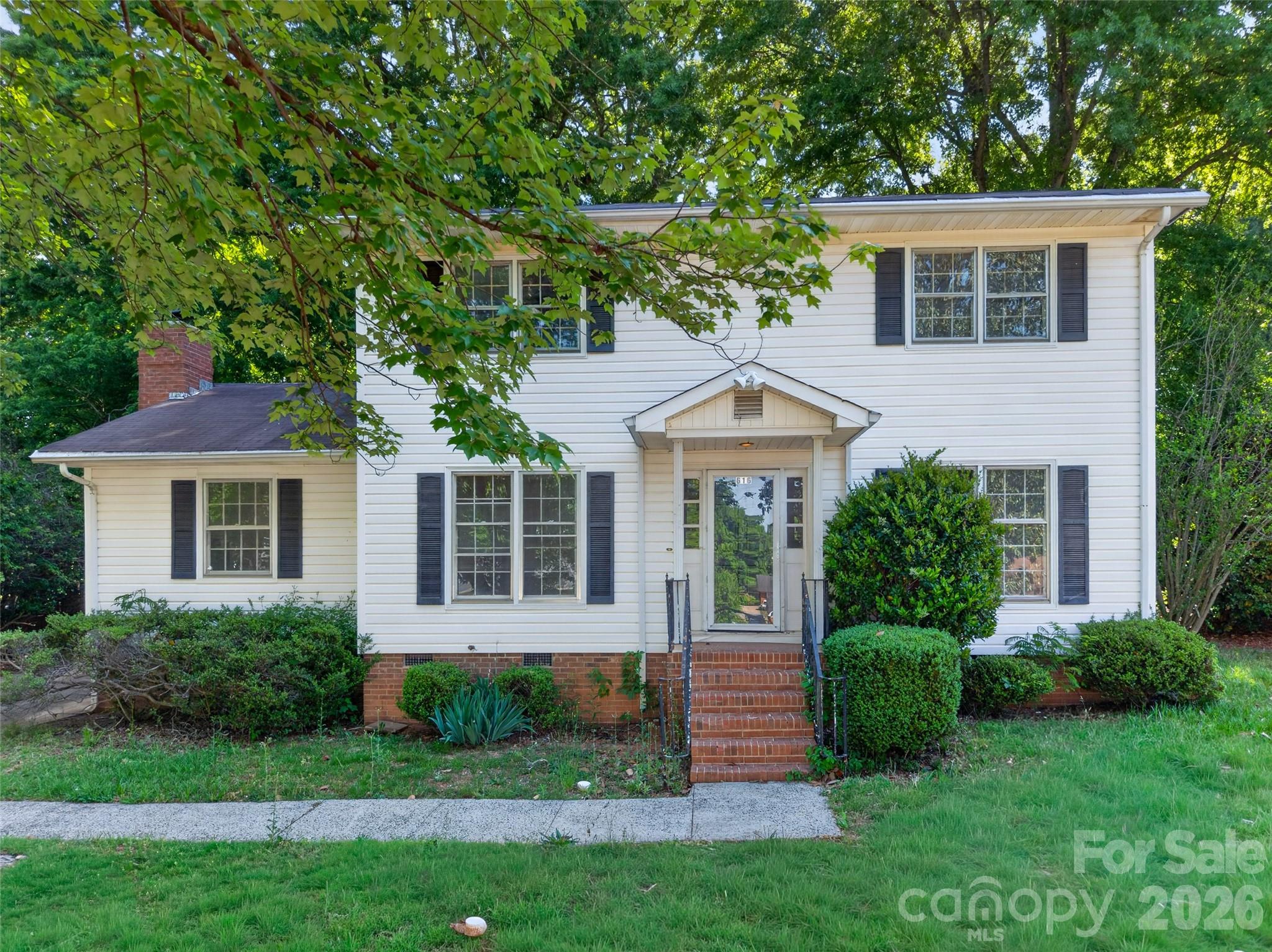 616 Old Farm Road — Statesville