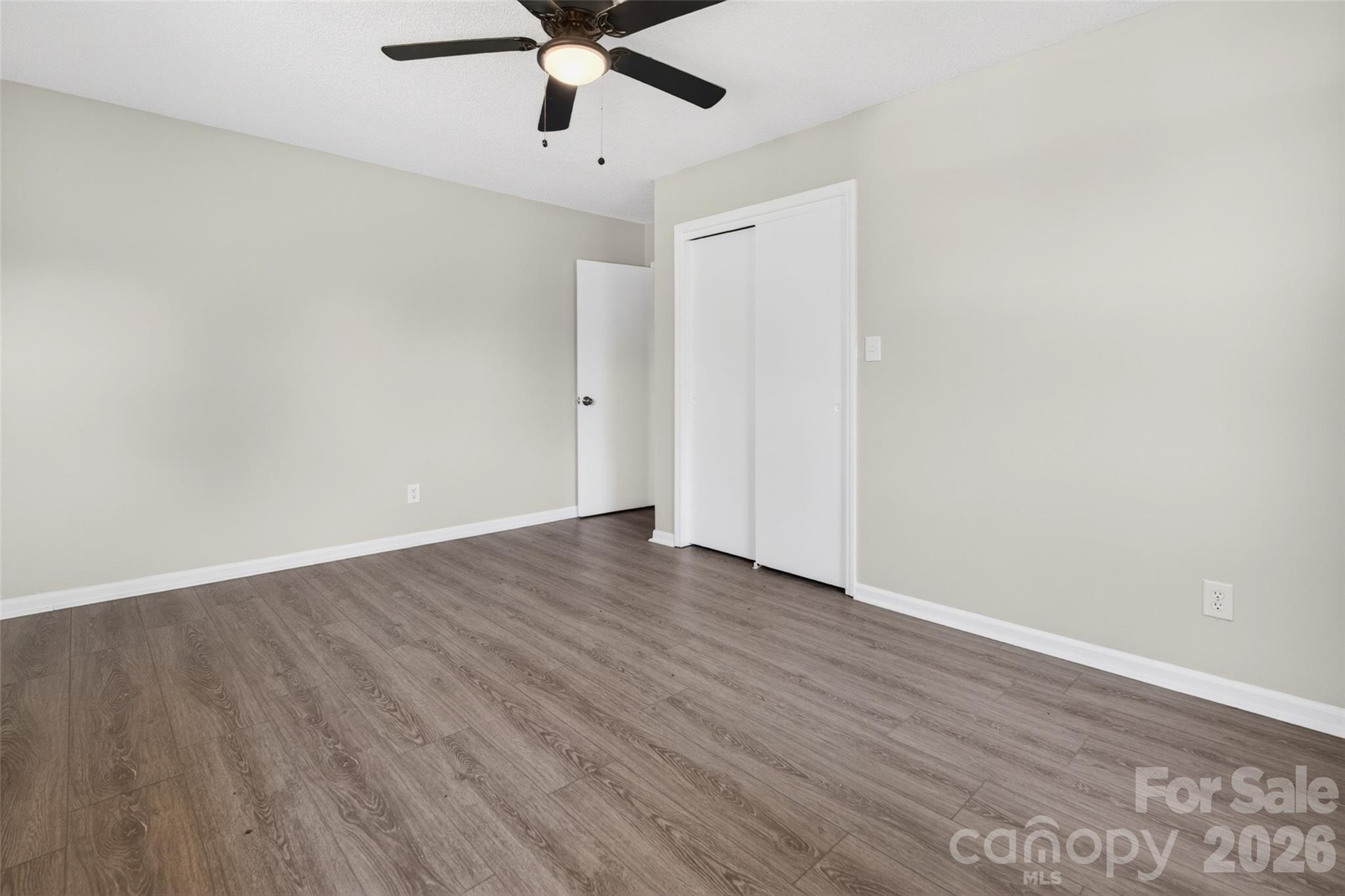 616 Old Farm Road — Statesville