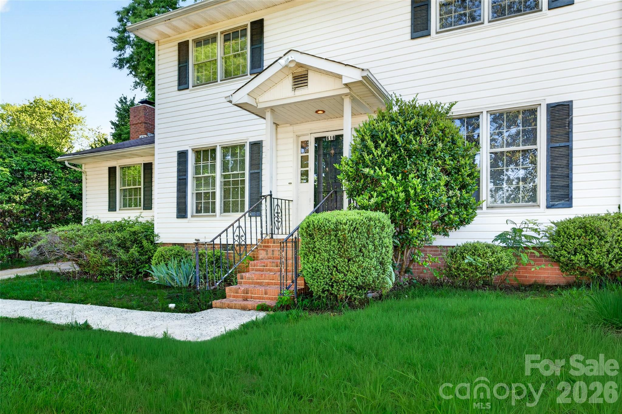 616 Old Farm Road — Statesville