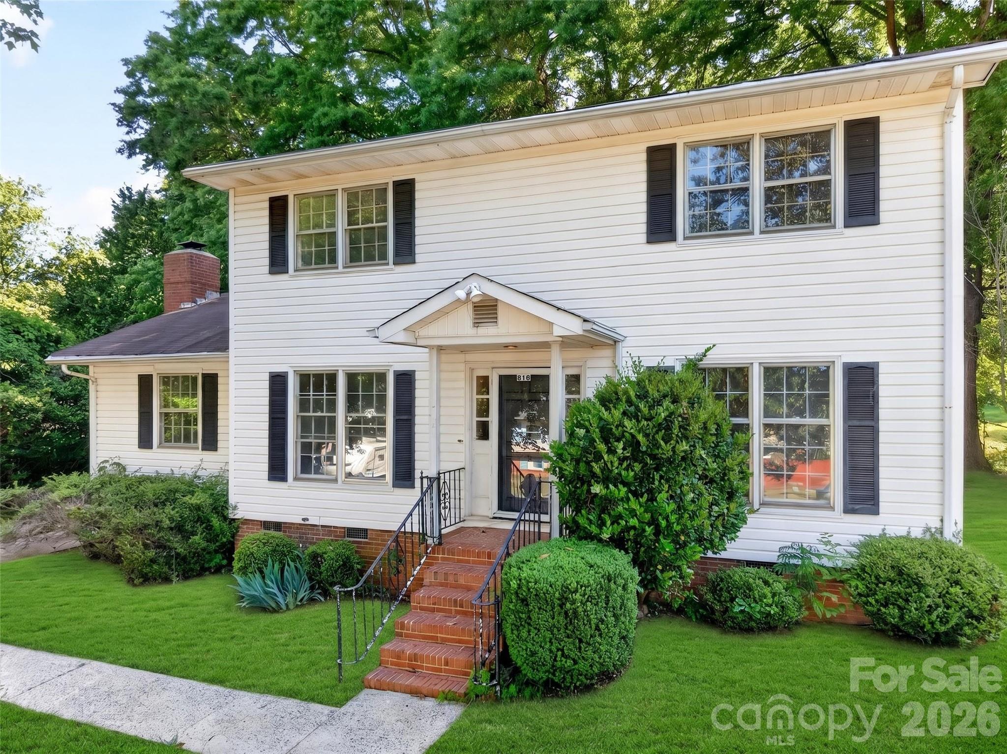 616 Old Farm Road — Statesville