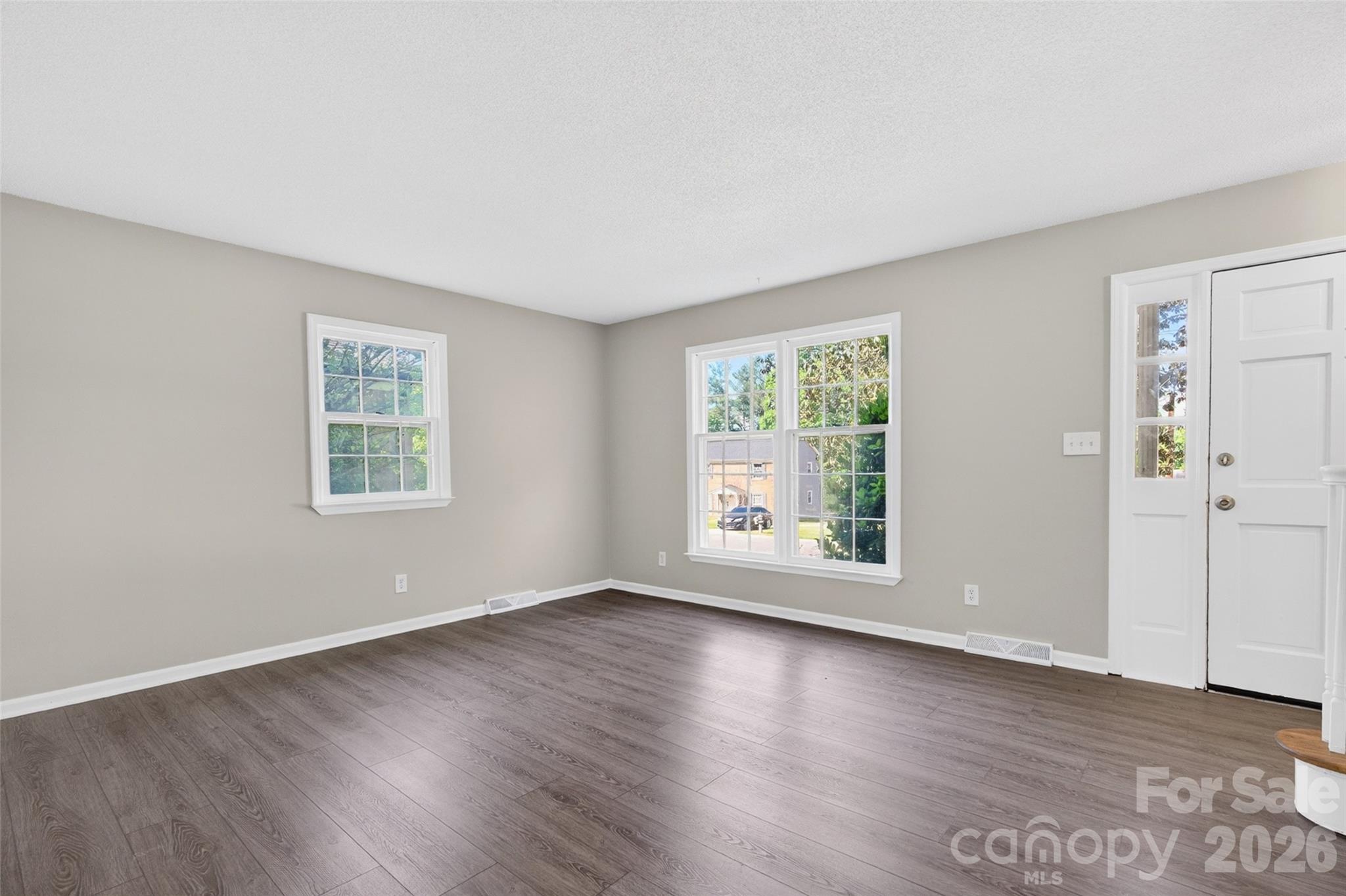616 Old Farm Road — Statesville
