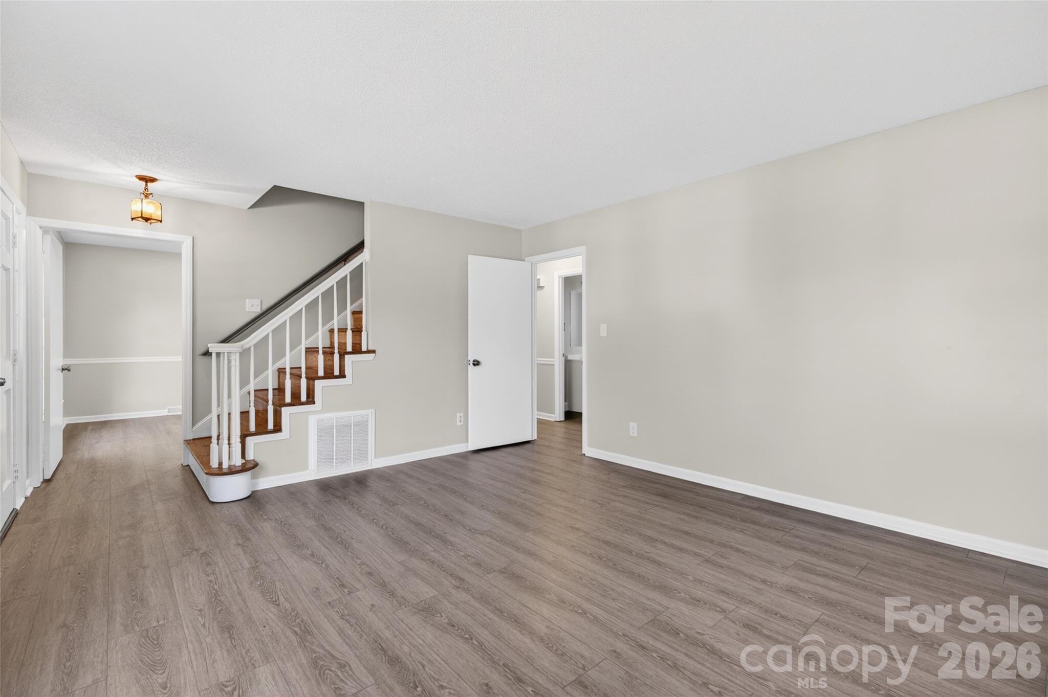 616 Old Farm Road — Statesville