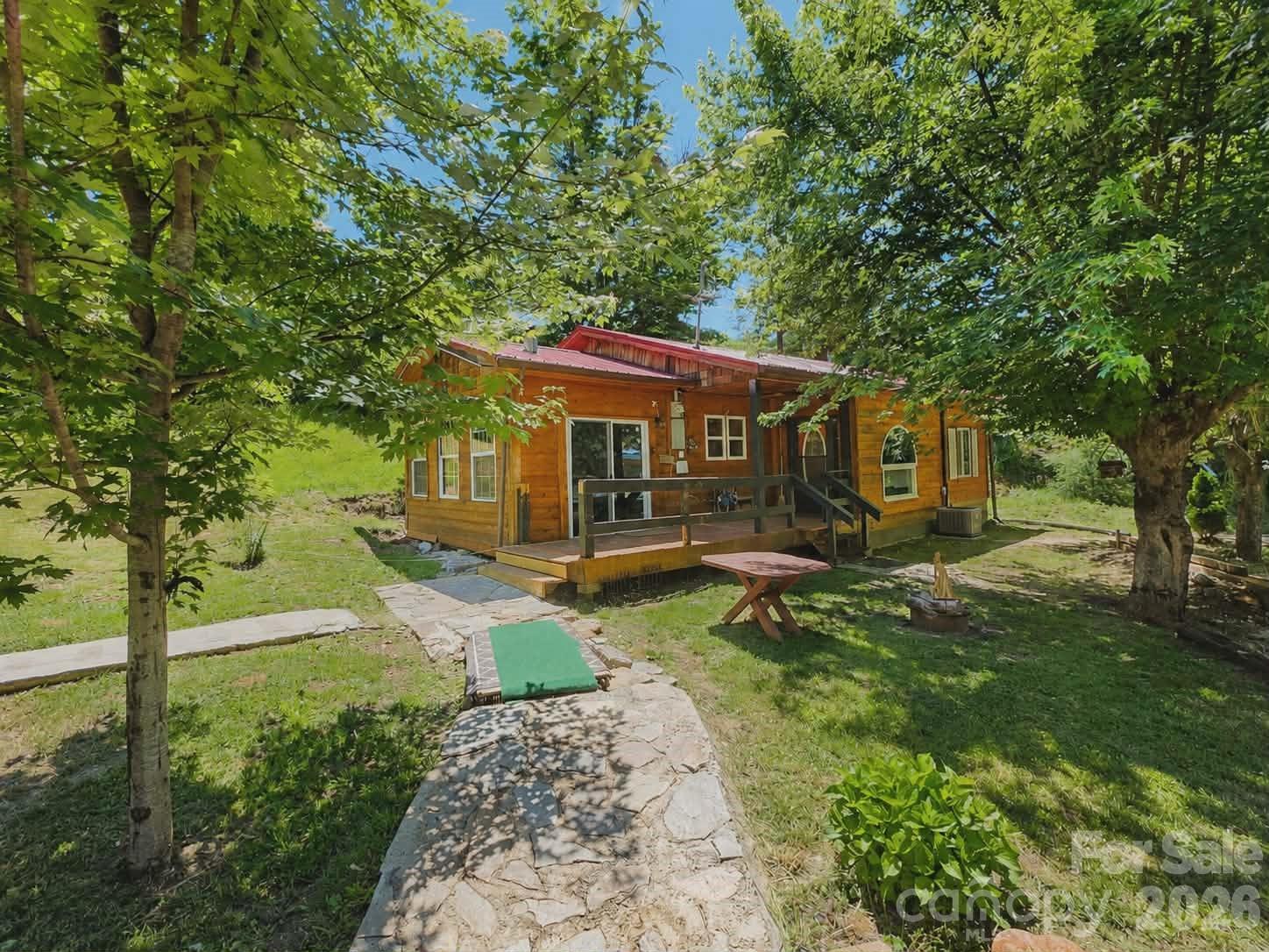 92 Buchanan Drive — Bakersville