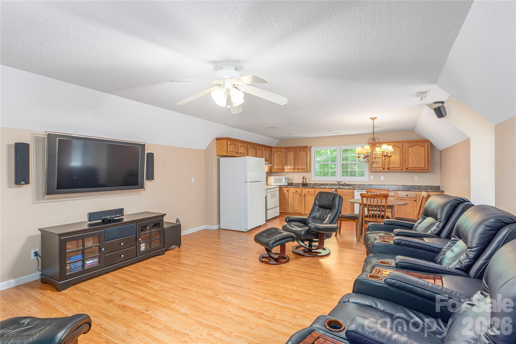 554 Breckenridge Road — Waynesville