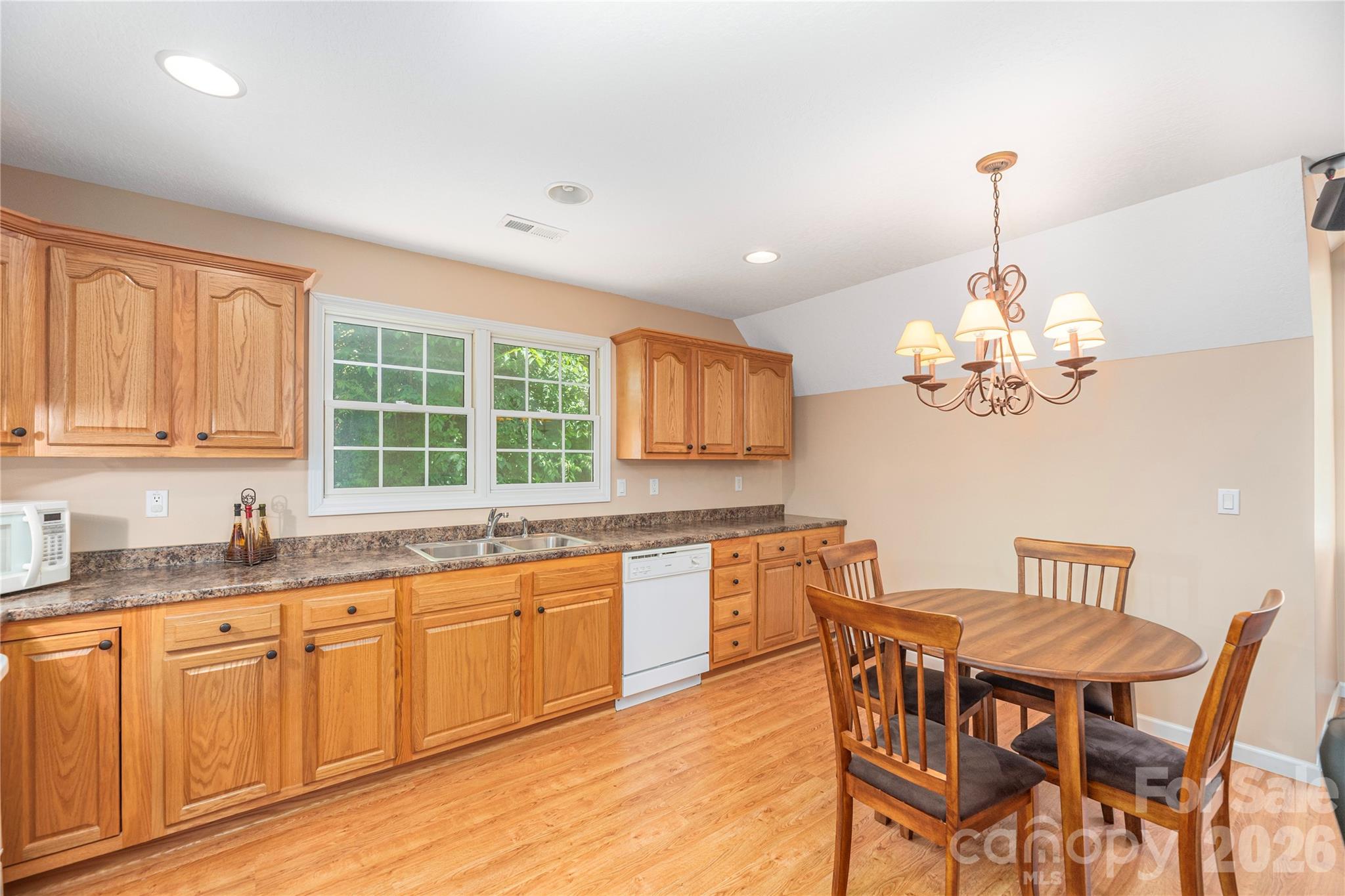 554 Breckenridge Road — Waynesville