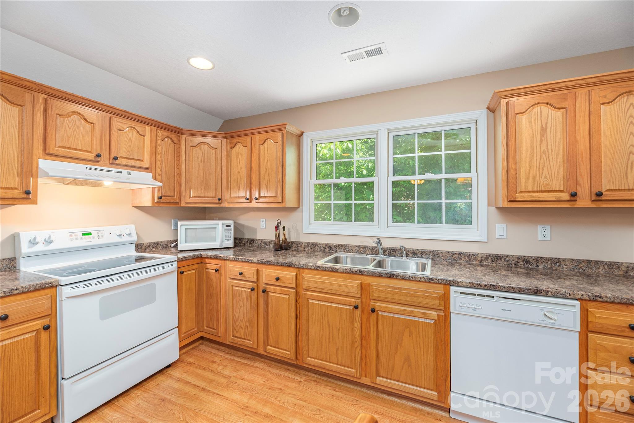 554 Breckenridge Road — Waynesville