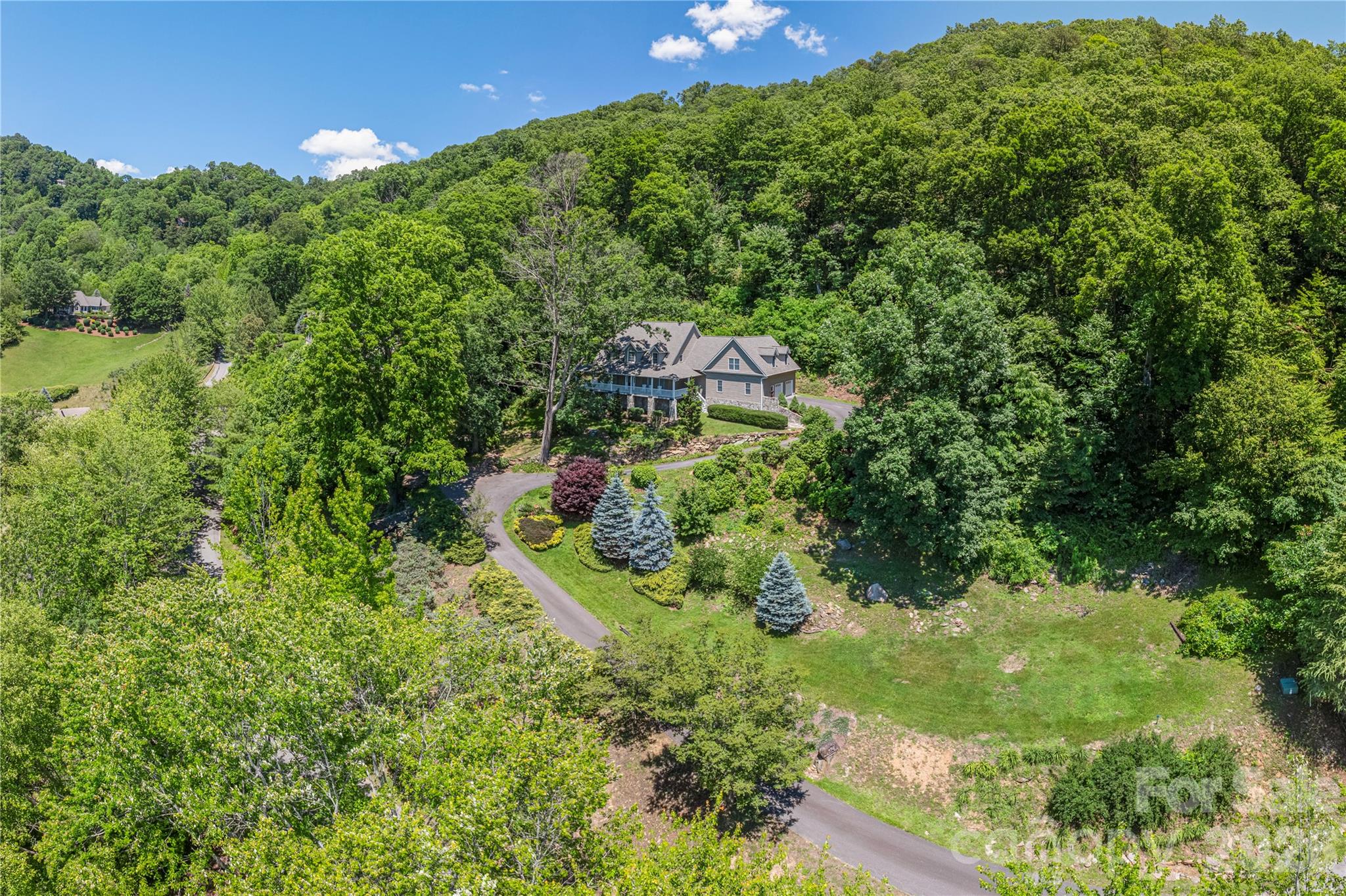 554 Breckenridge Road — Waynesville