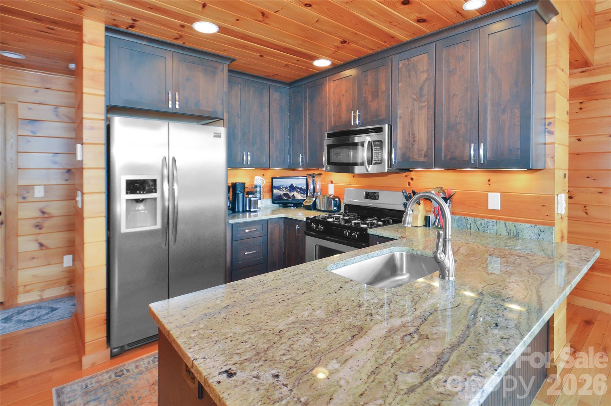 6365 Julius Drive — Newland