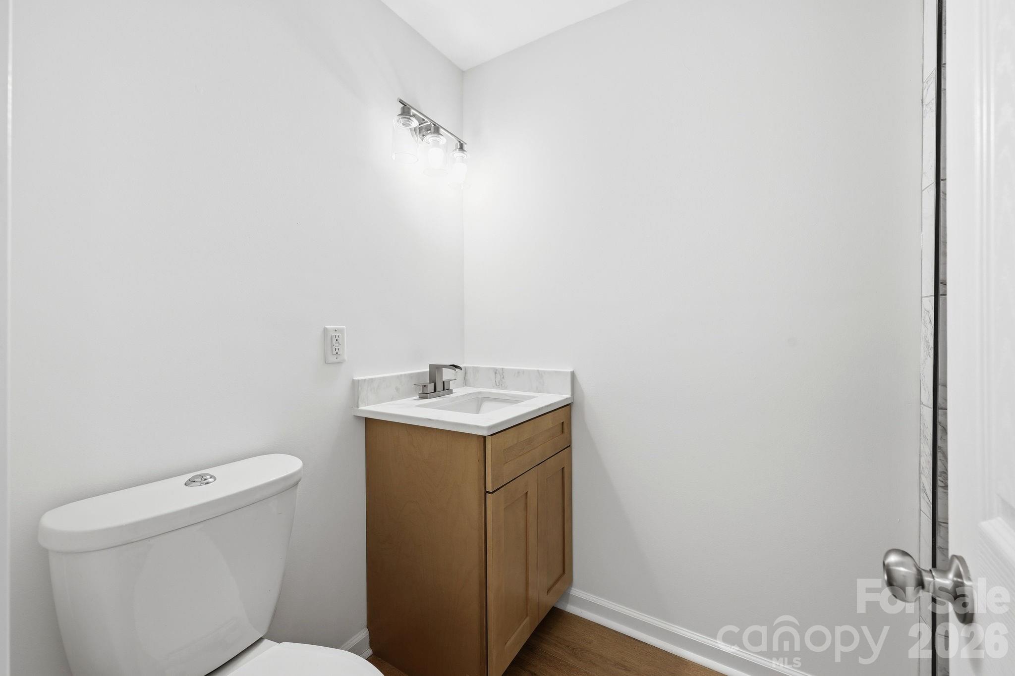 918 Breezewood Drive — Charlotte