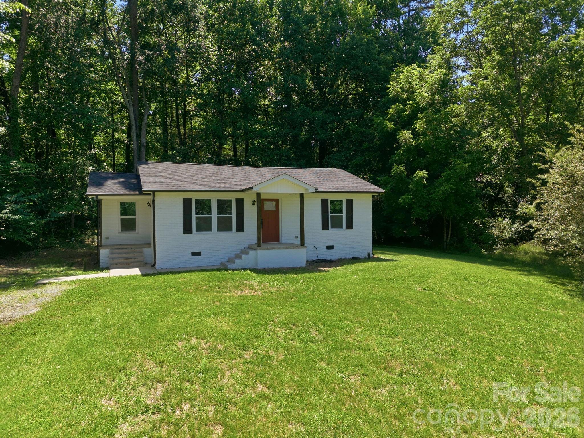 918 Breezewood Drive — Charlotte