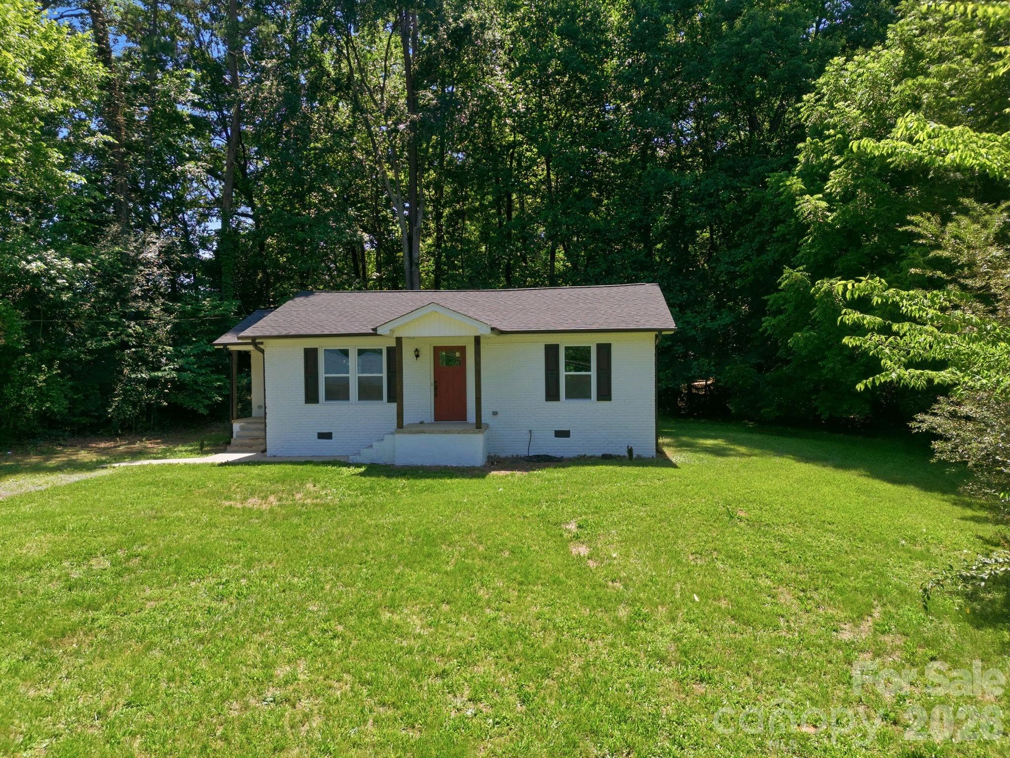 918 Breezewood Drive — Charlotte