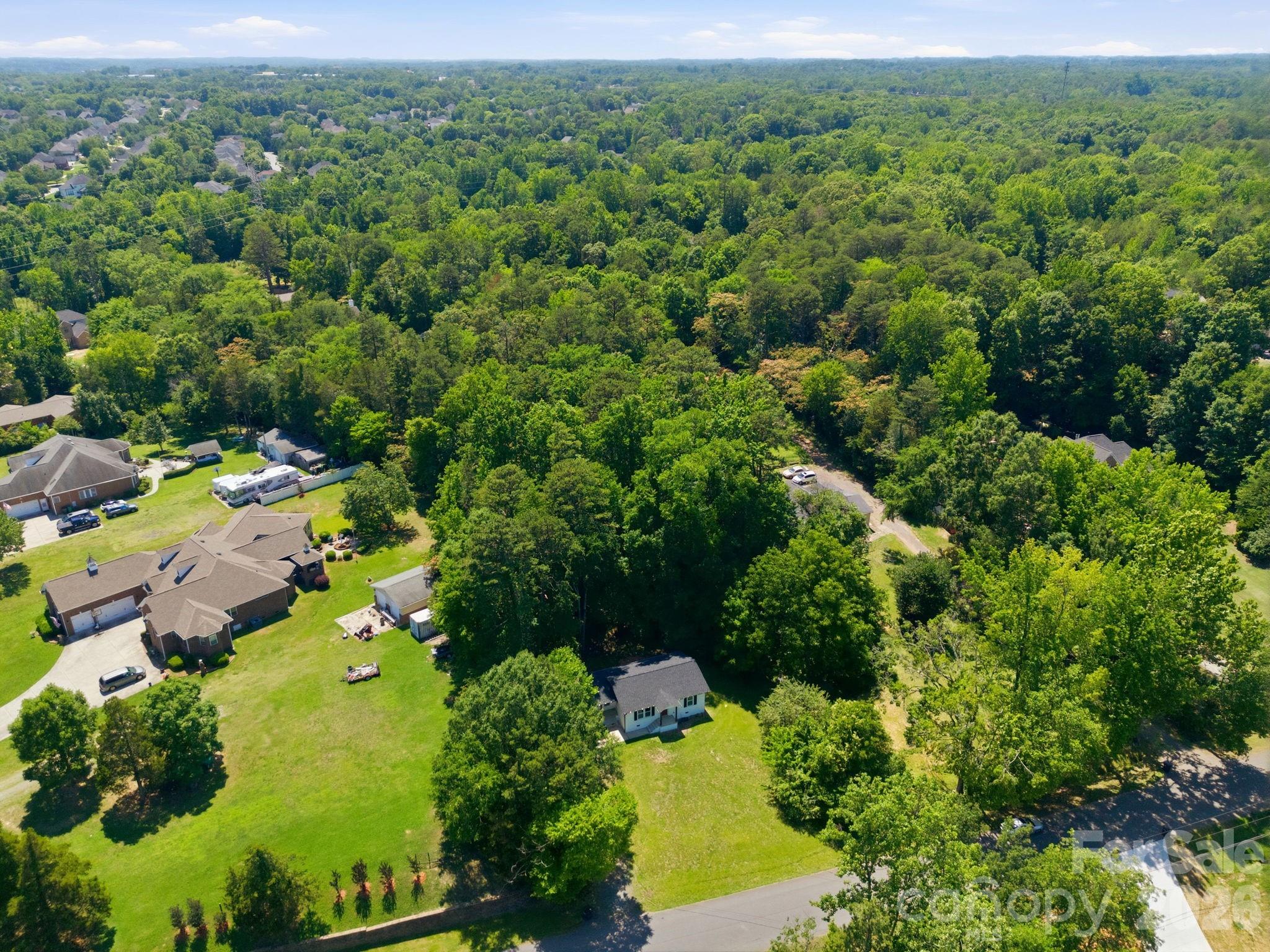 918 Breezewood Drive — Charlotte