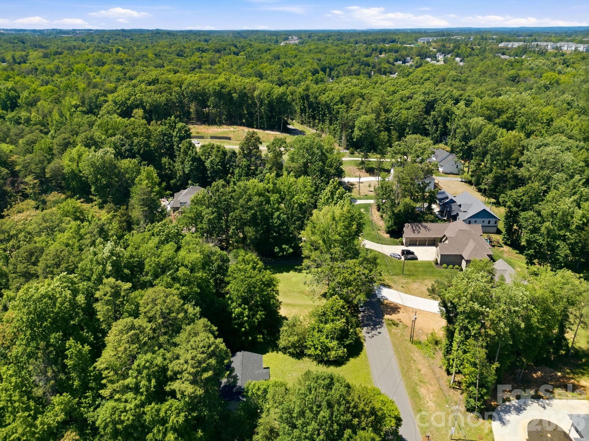 918 Breezewood Drive — Charlotte