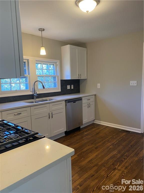 808 N Weldon Street — Gastonia