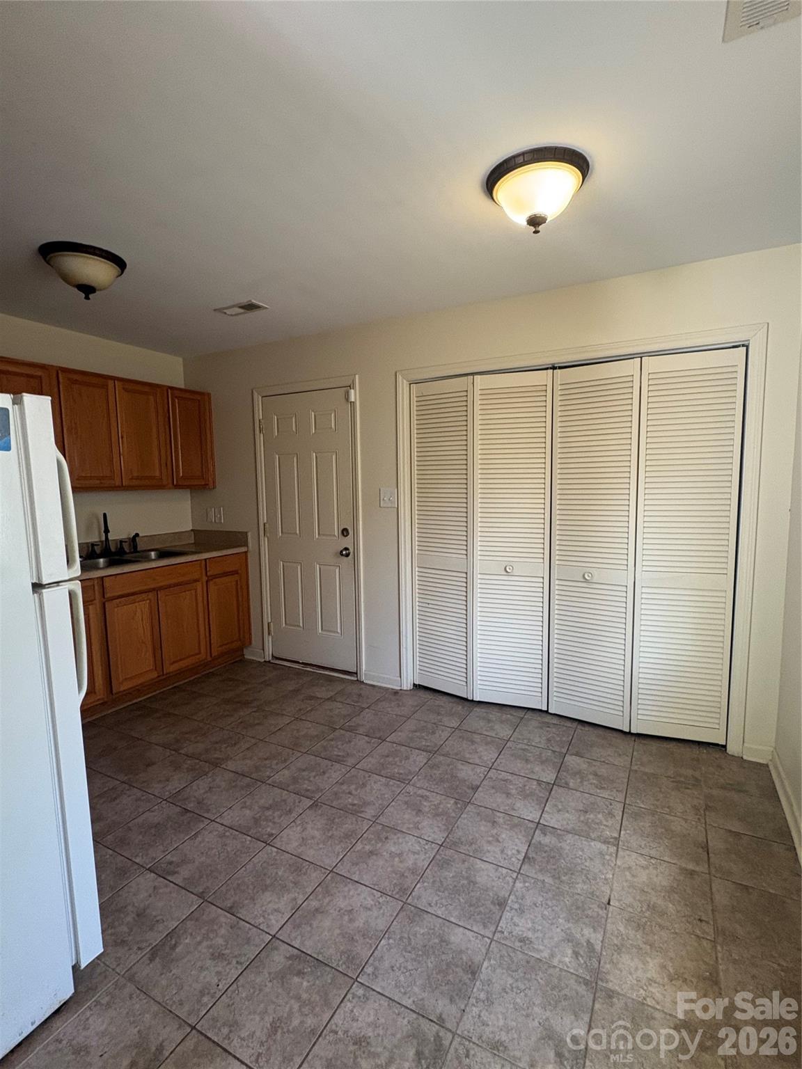 3931 Durham Lane — Charlotte