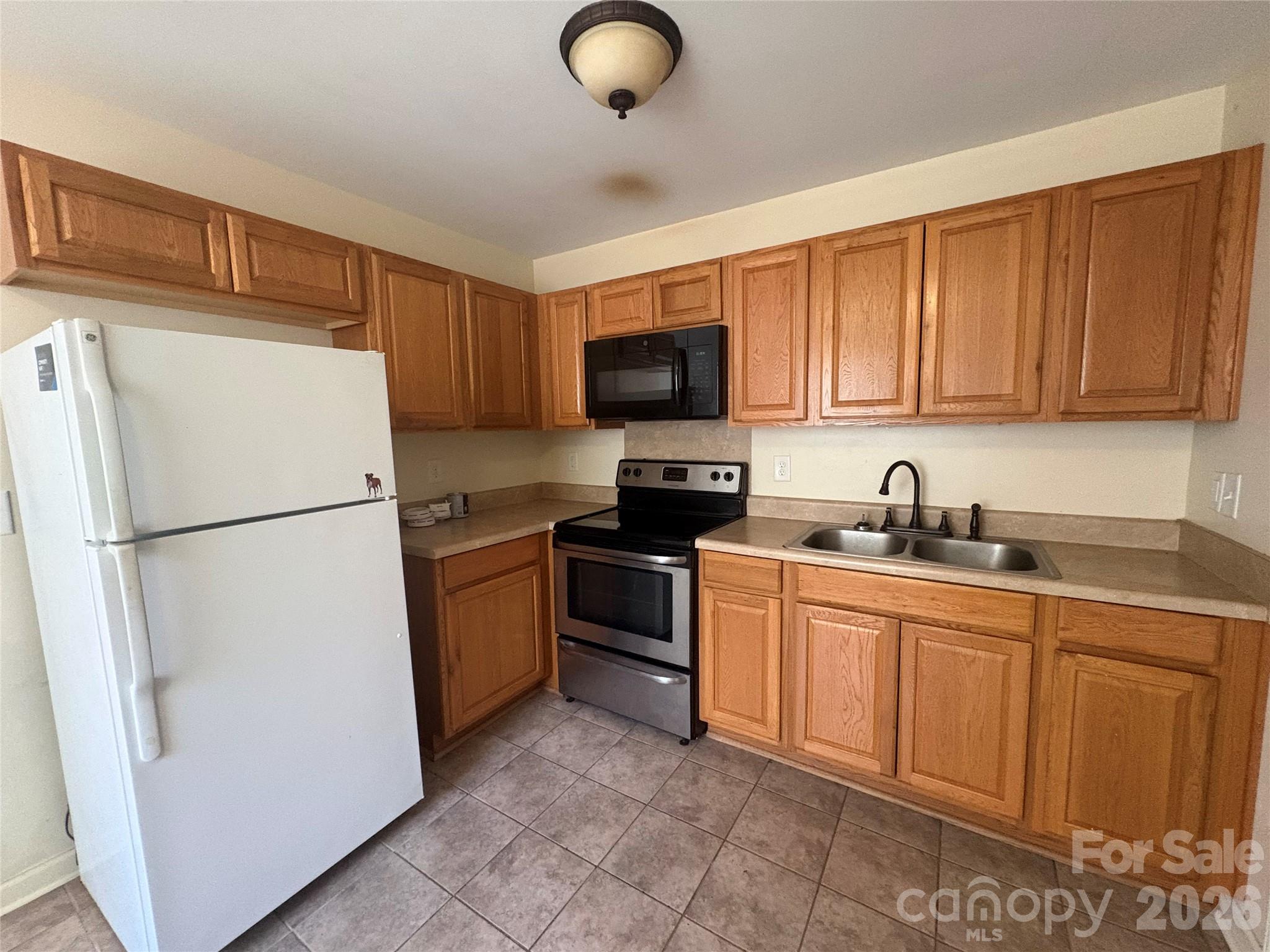 3931 Durham Lane — Charlotte