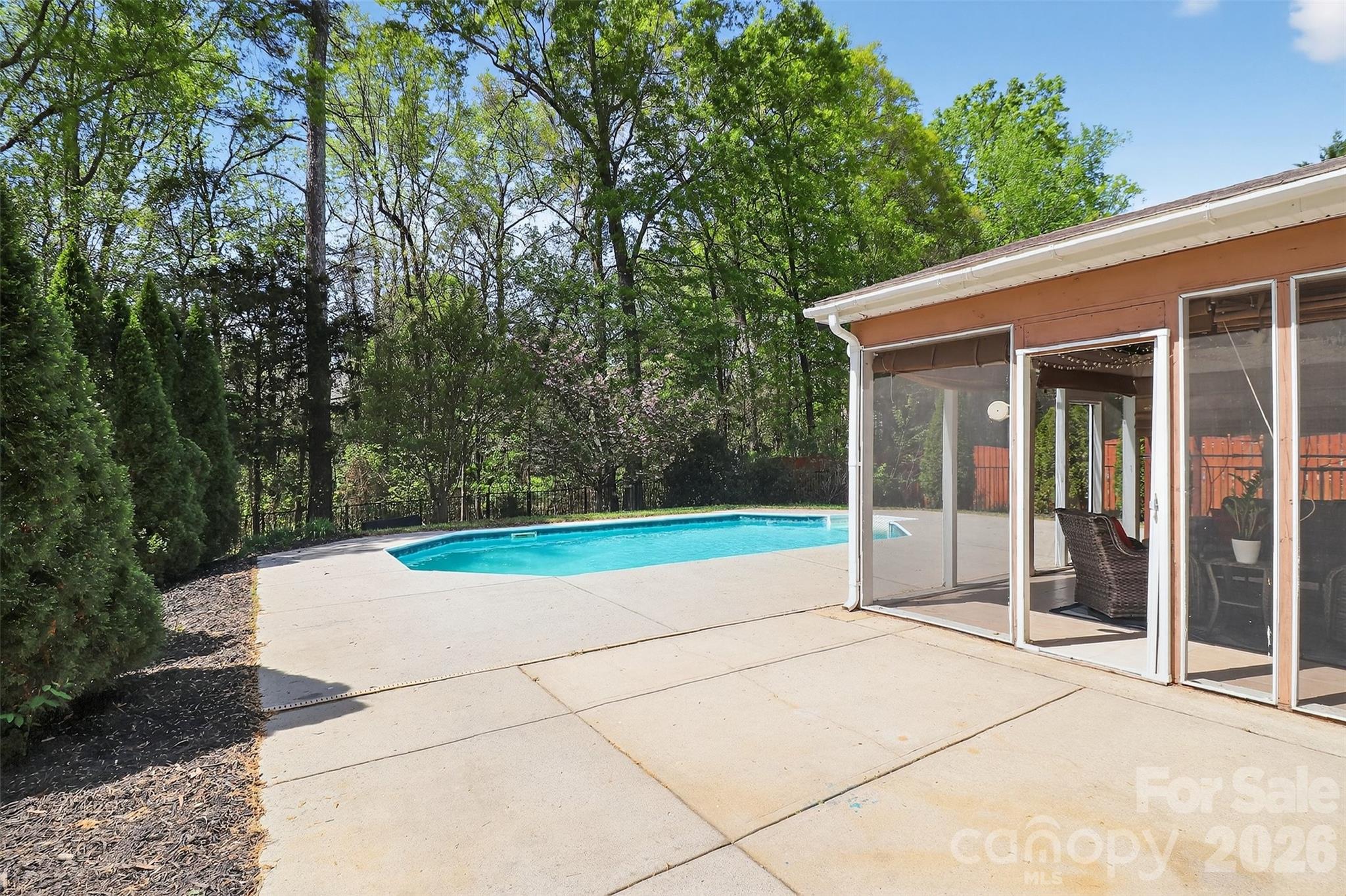 17126 Cambridge Woods Court — Charlotte