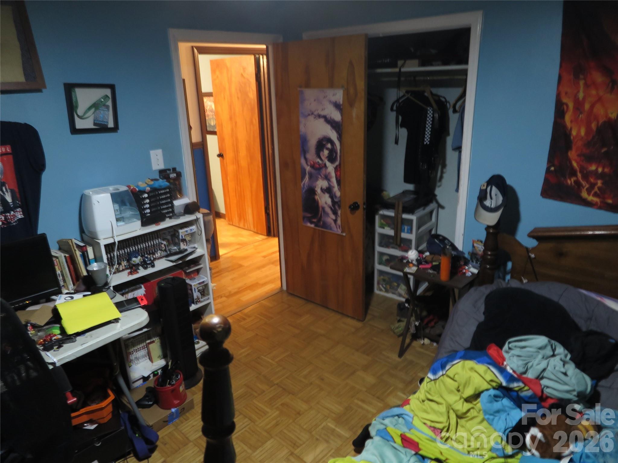 112 Glenn Oaks Drive — Lawndale