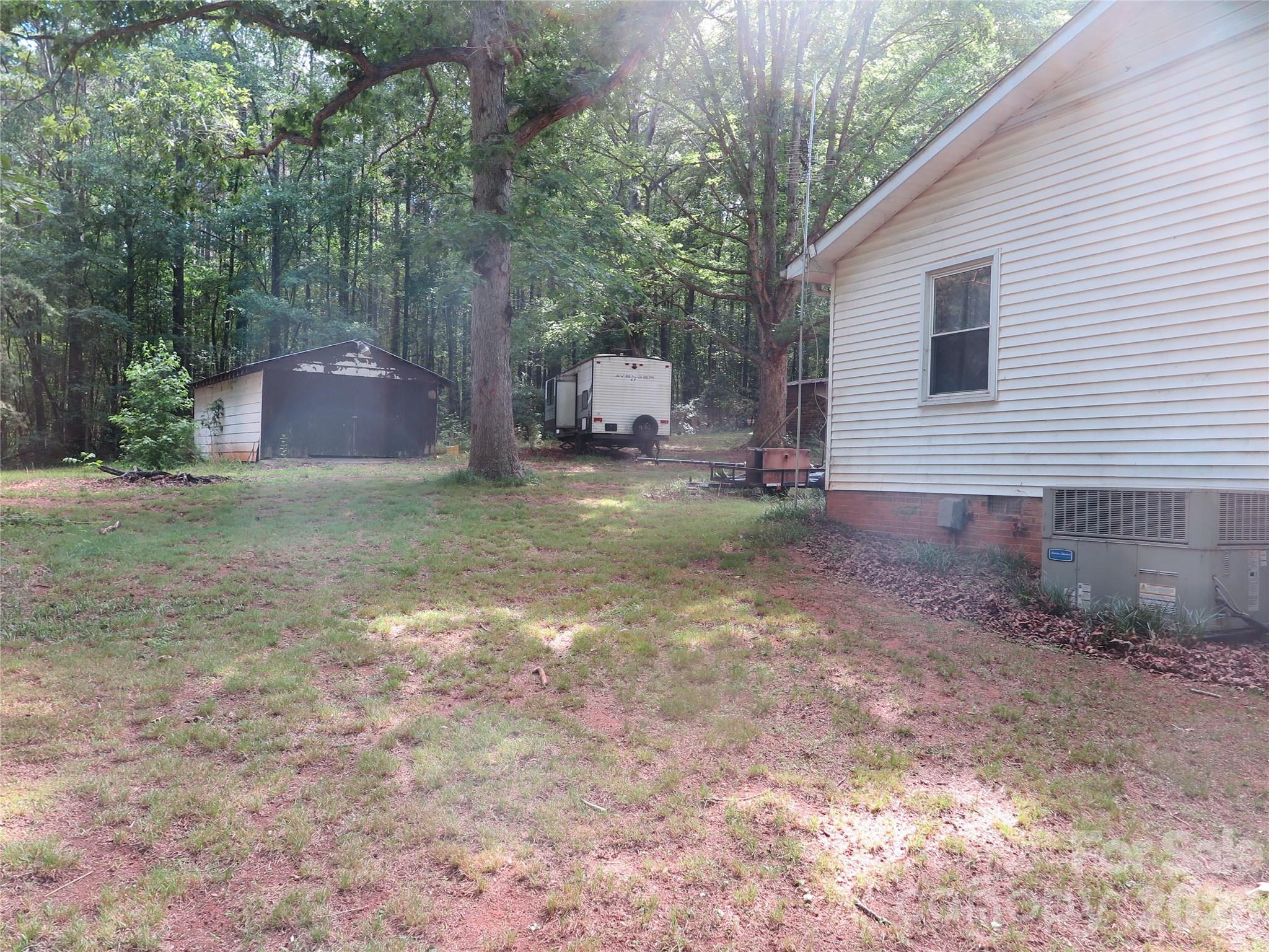 112 Glenn Oaks Drive — Lawndale