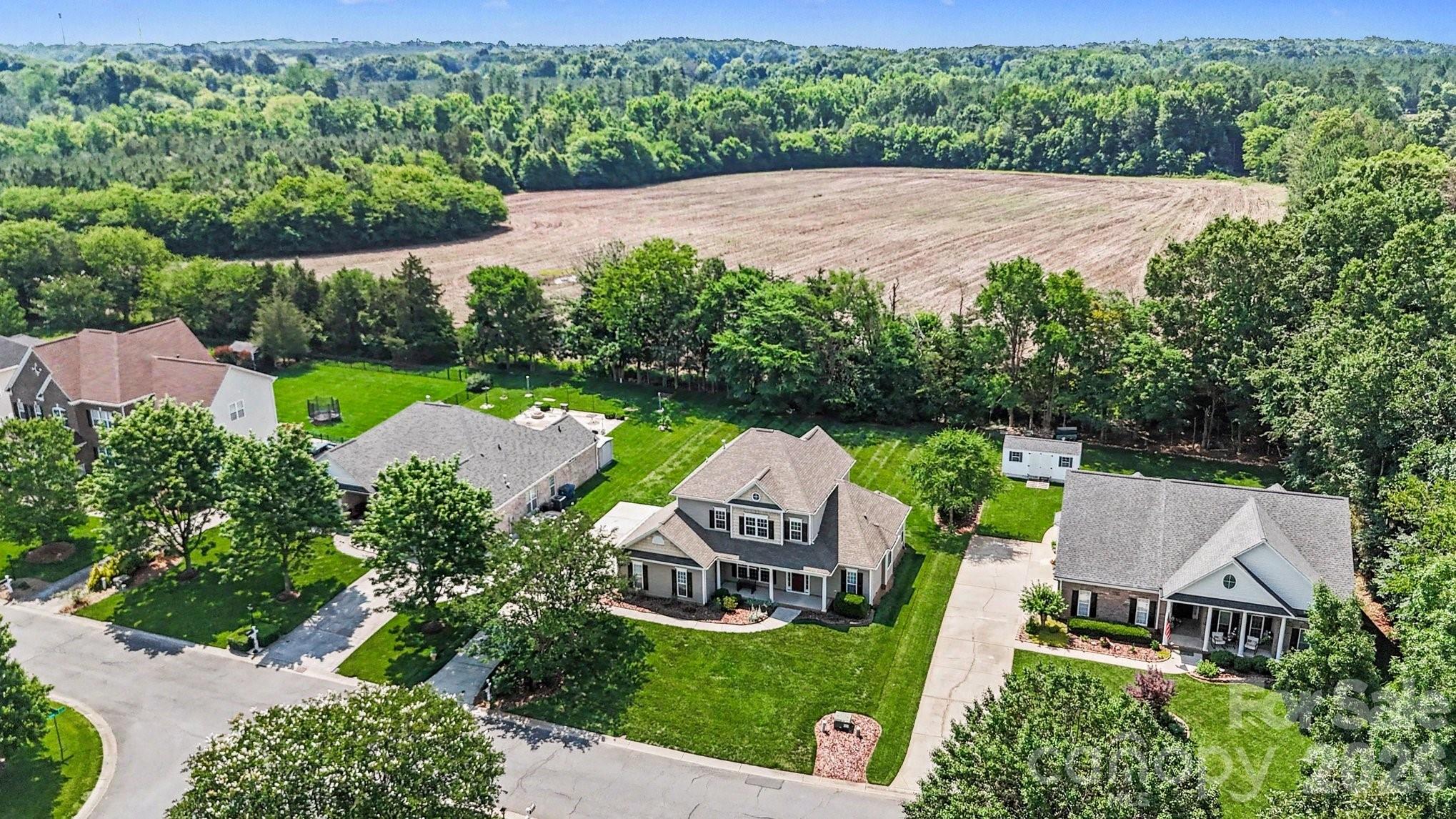 1392 Piper Court — Concord