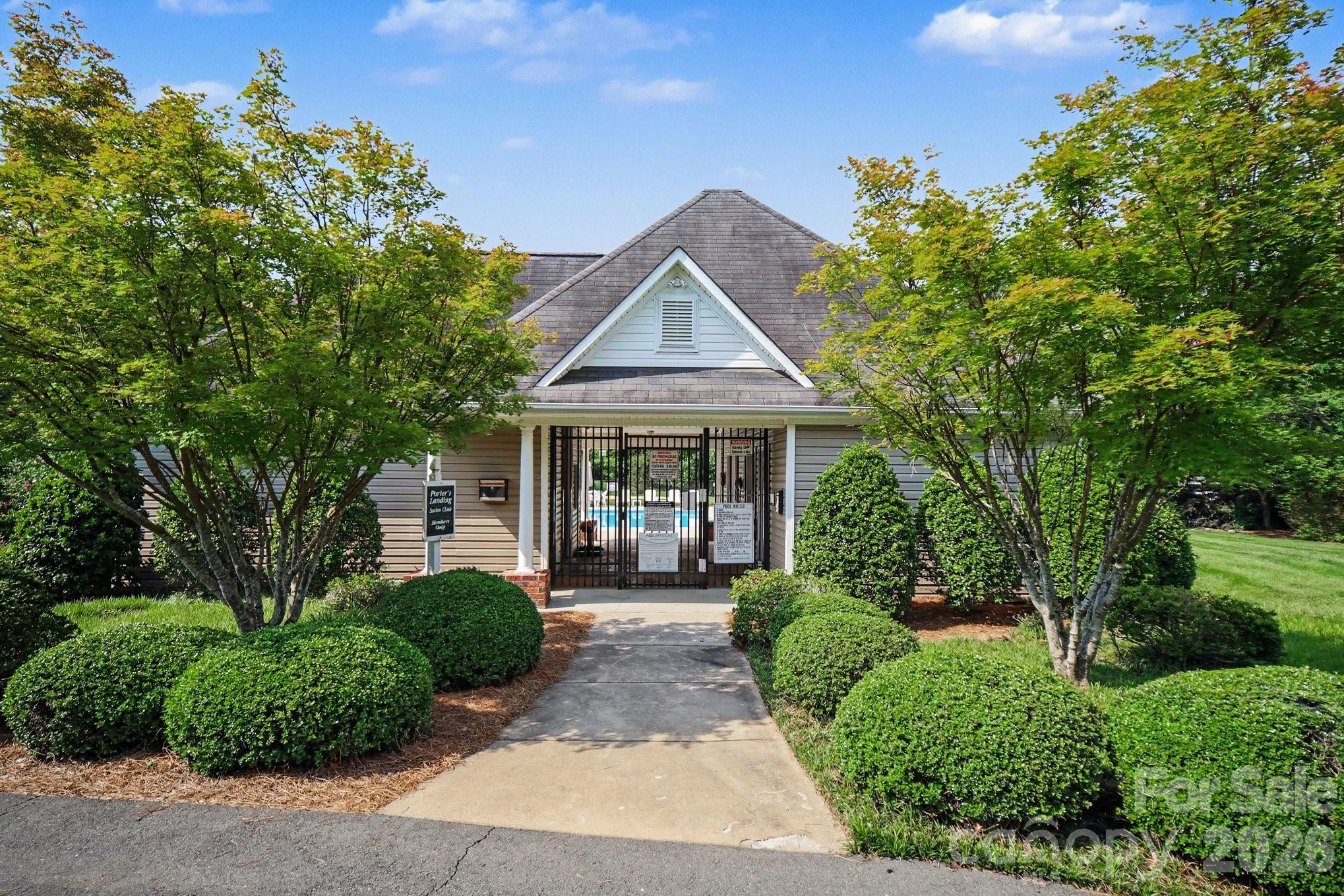 1392 Piper Court — Concord