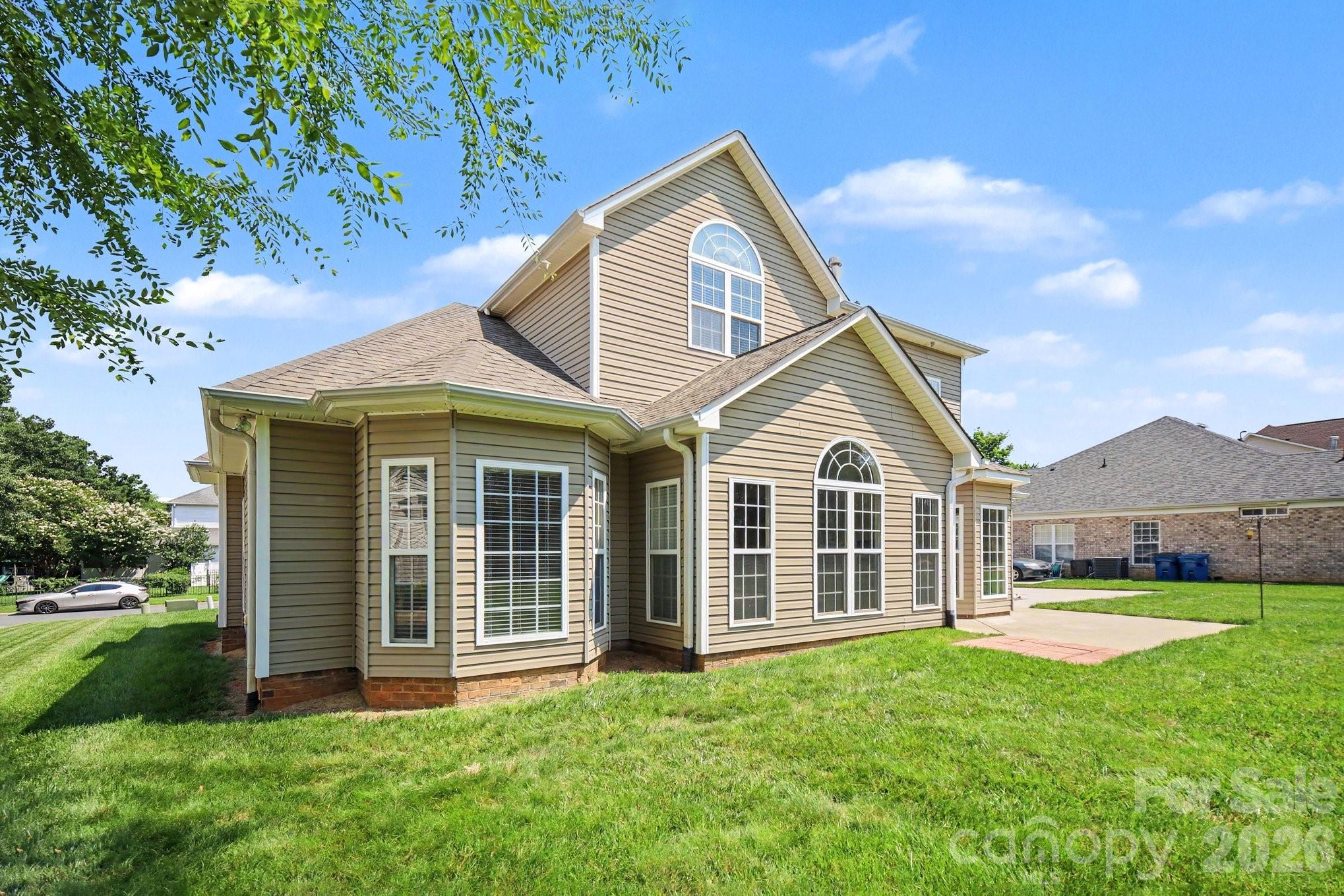 1392 Piper Court — Concord