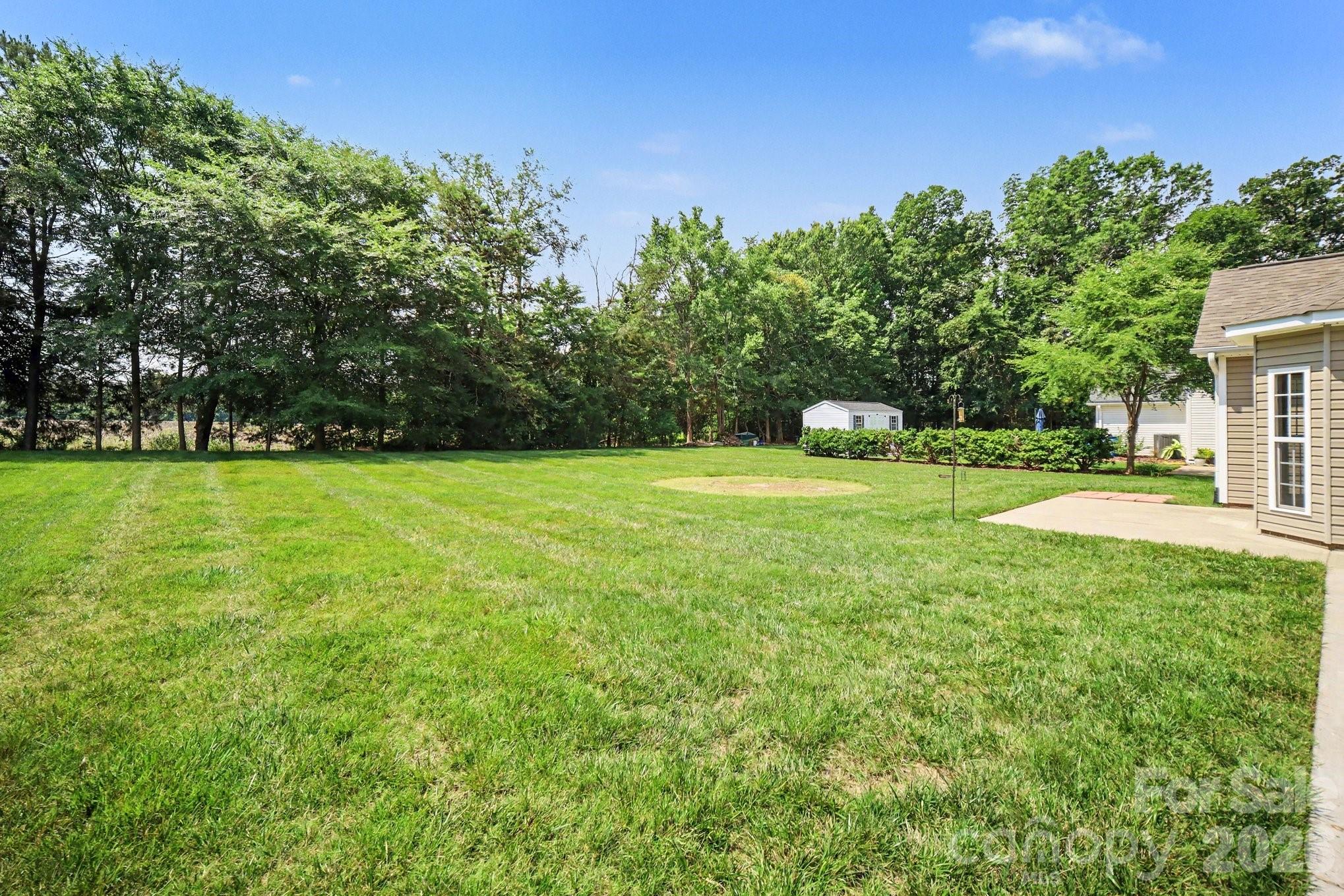 1392 Piper Court — Concord