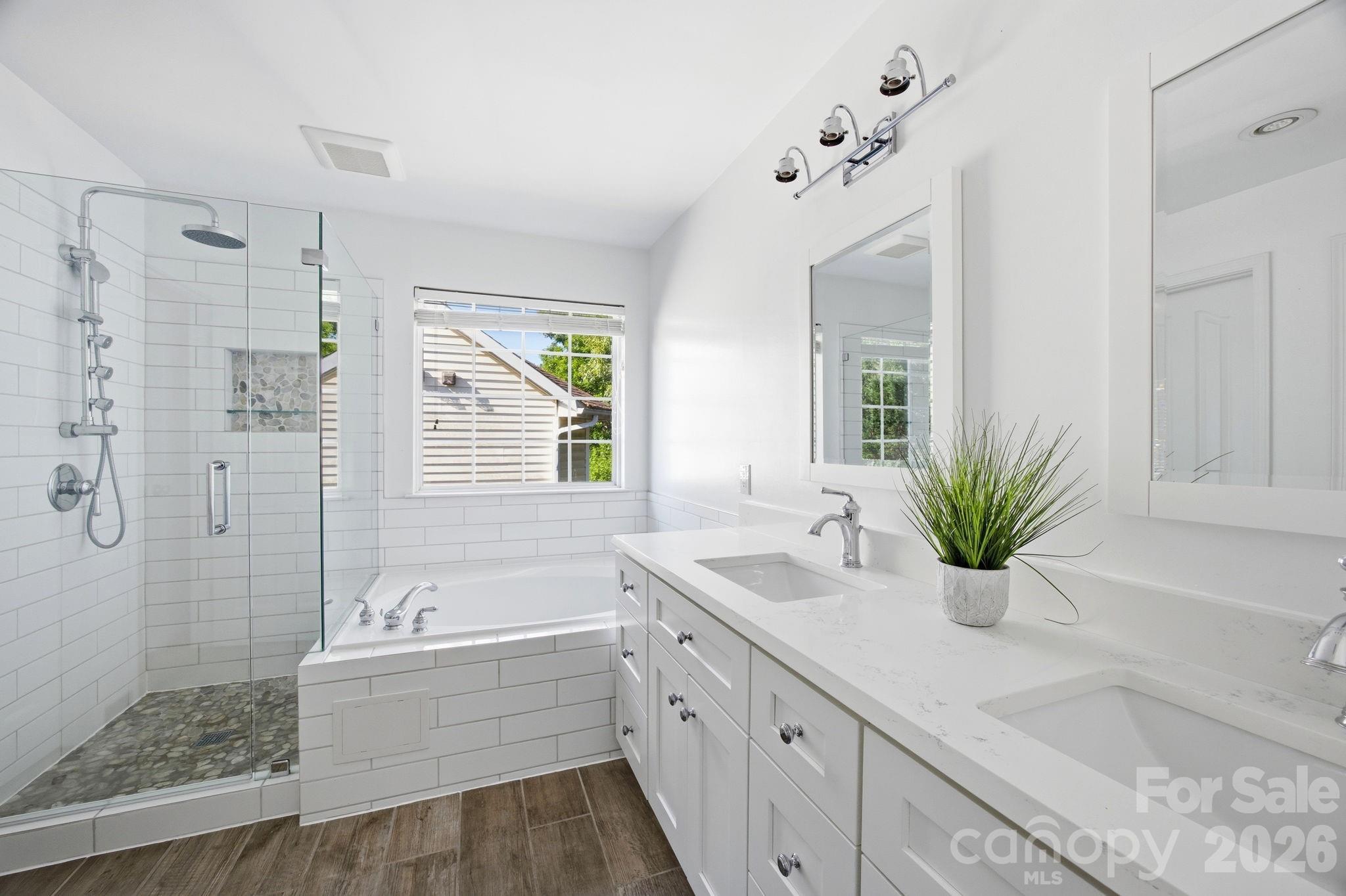 10900 Owl Nest Lane — Charlotte