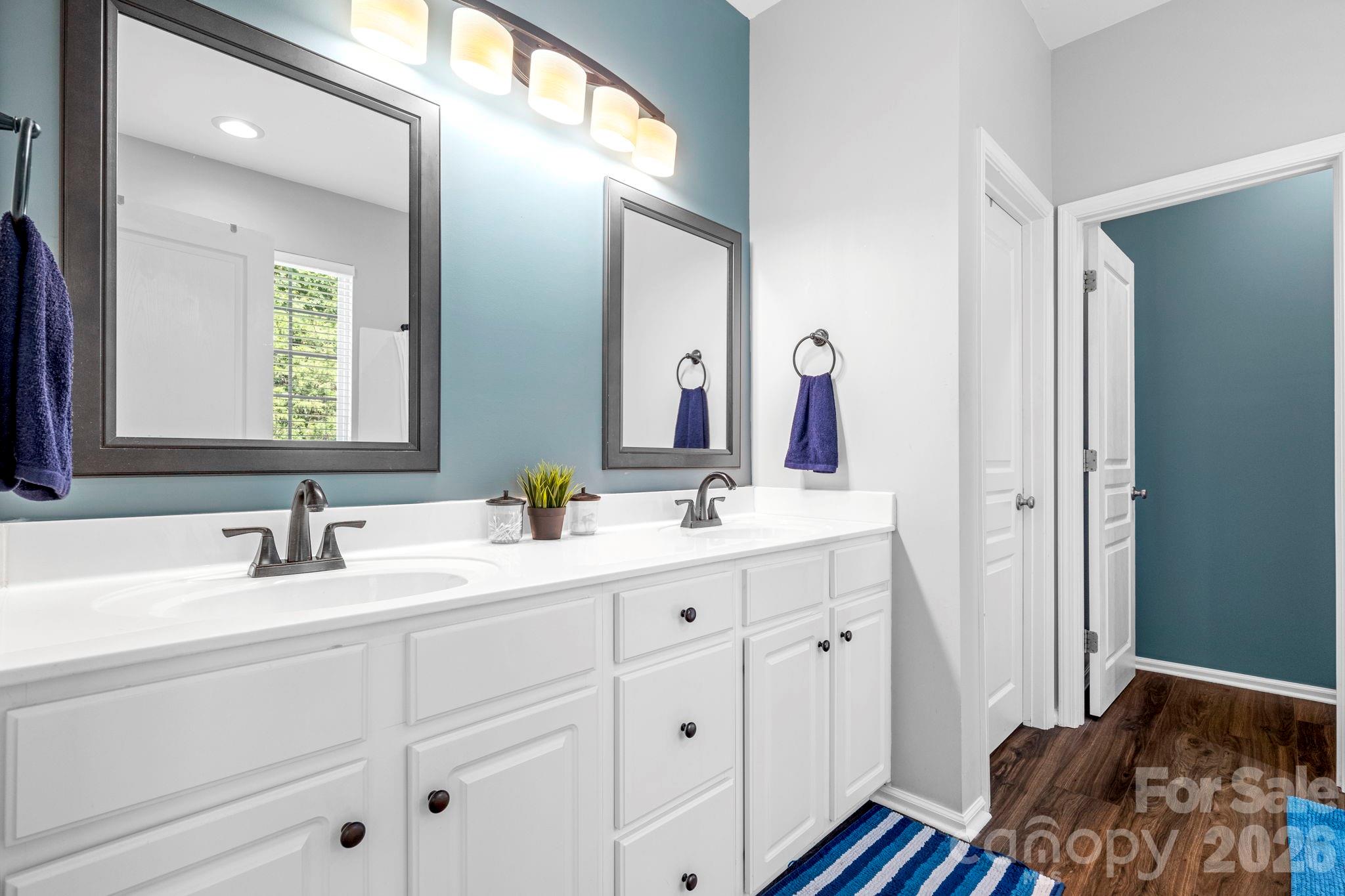 8543 Brookings Drive — Charlotte