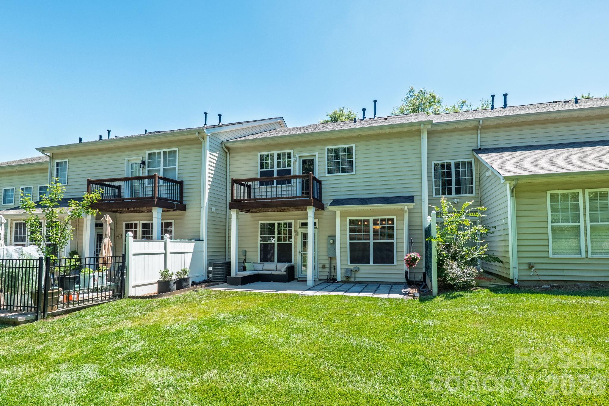 8543 Brookings Drive — Charlotte