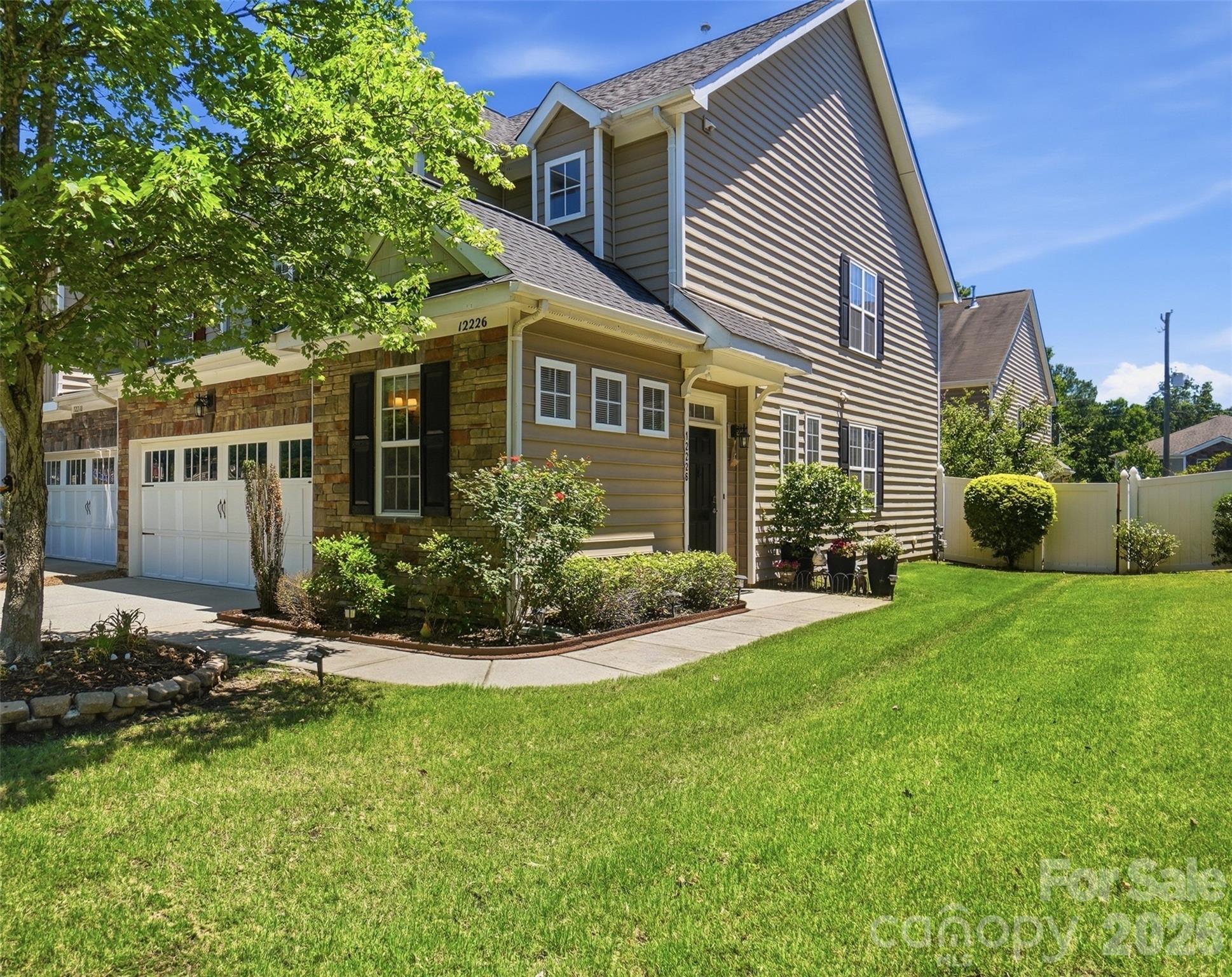 12226 Red Rust Lane — Charlotte