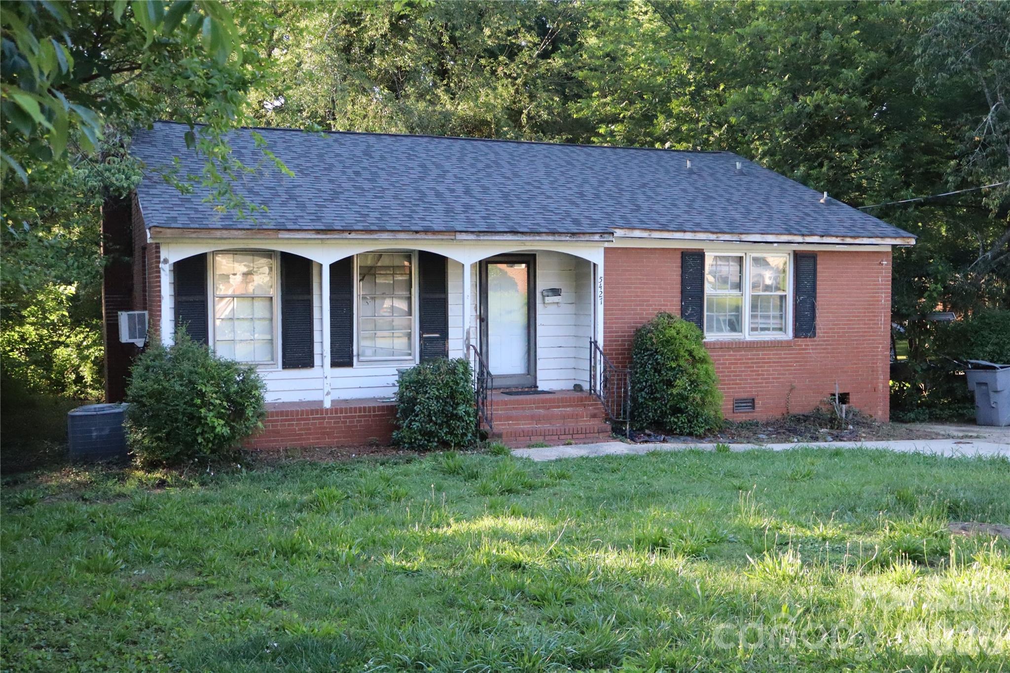 5427 Kildare Drive — Charlotte