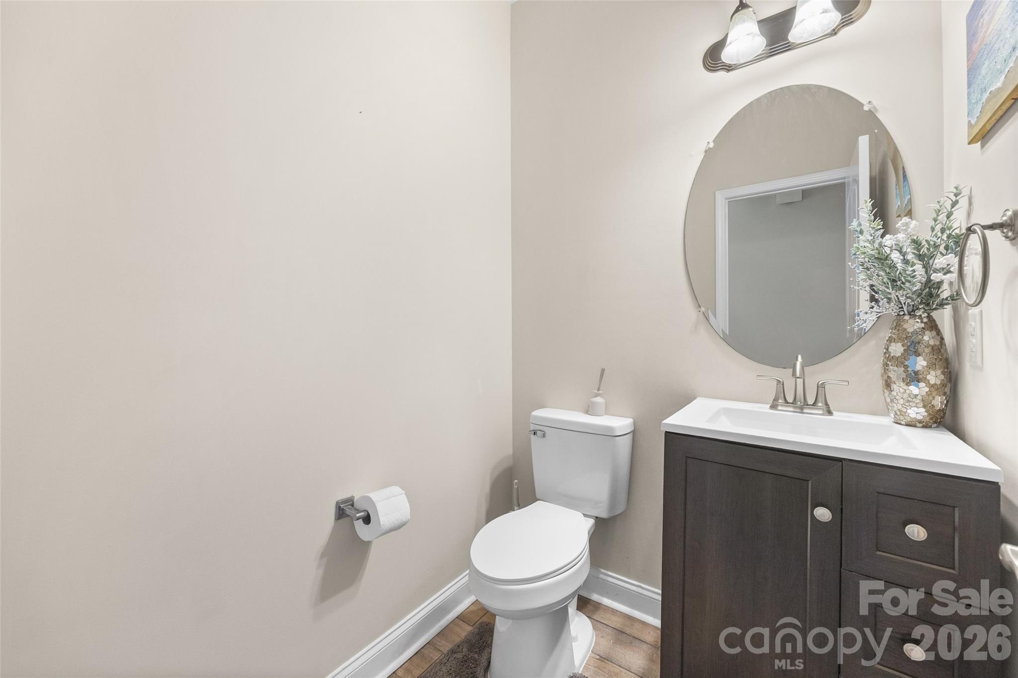 14712 Vaughan Drive — Charlotte