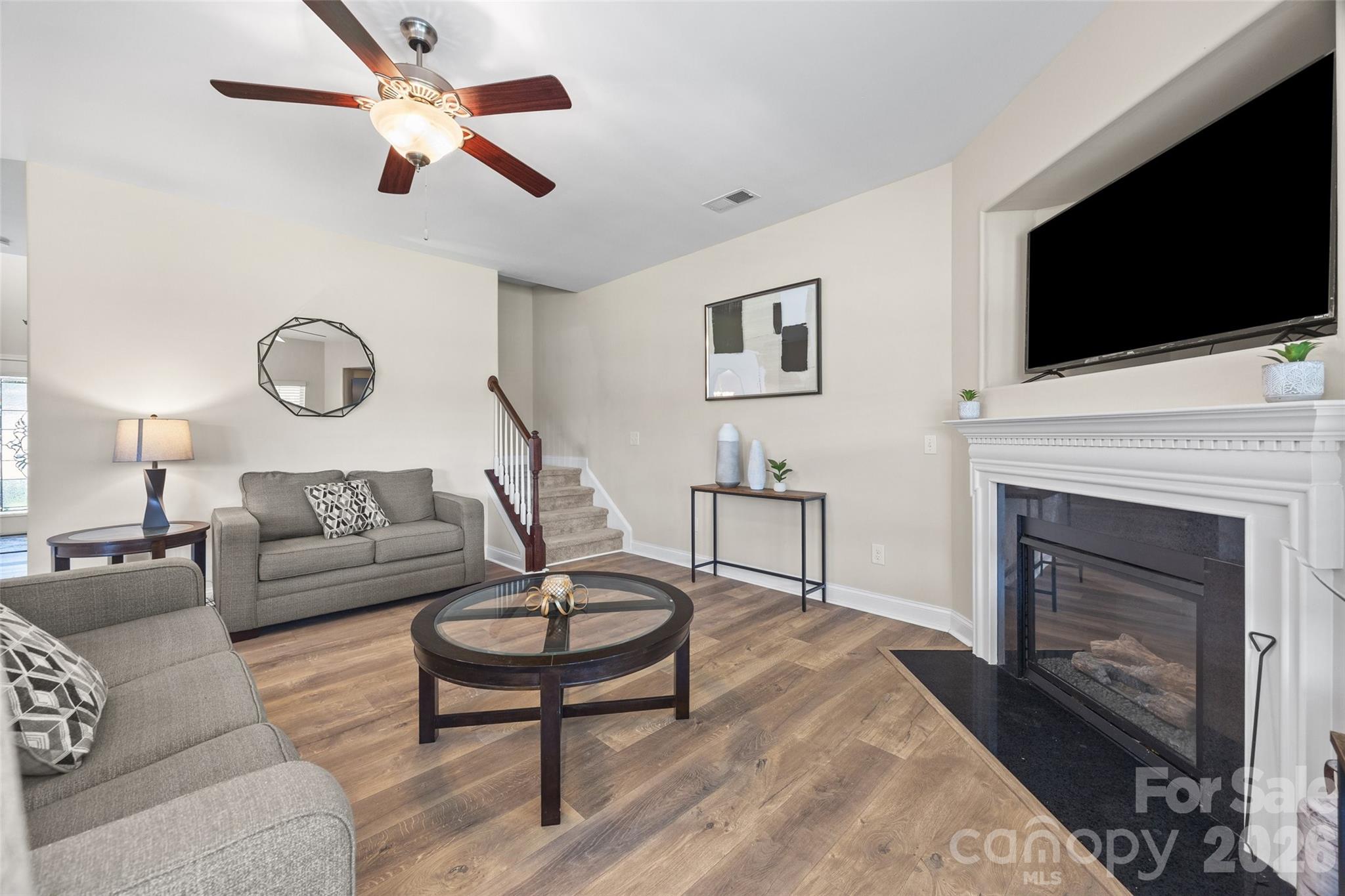 14712 Vaughan Drive — Charlotte