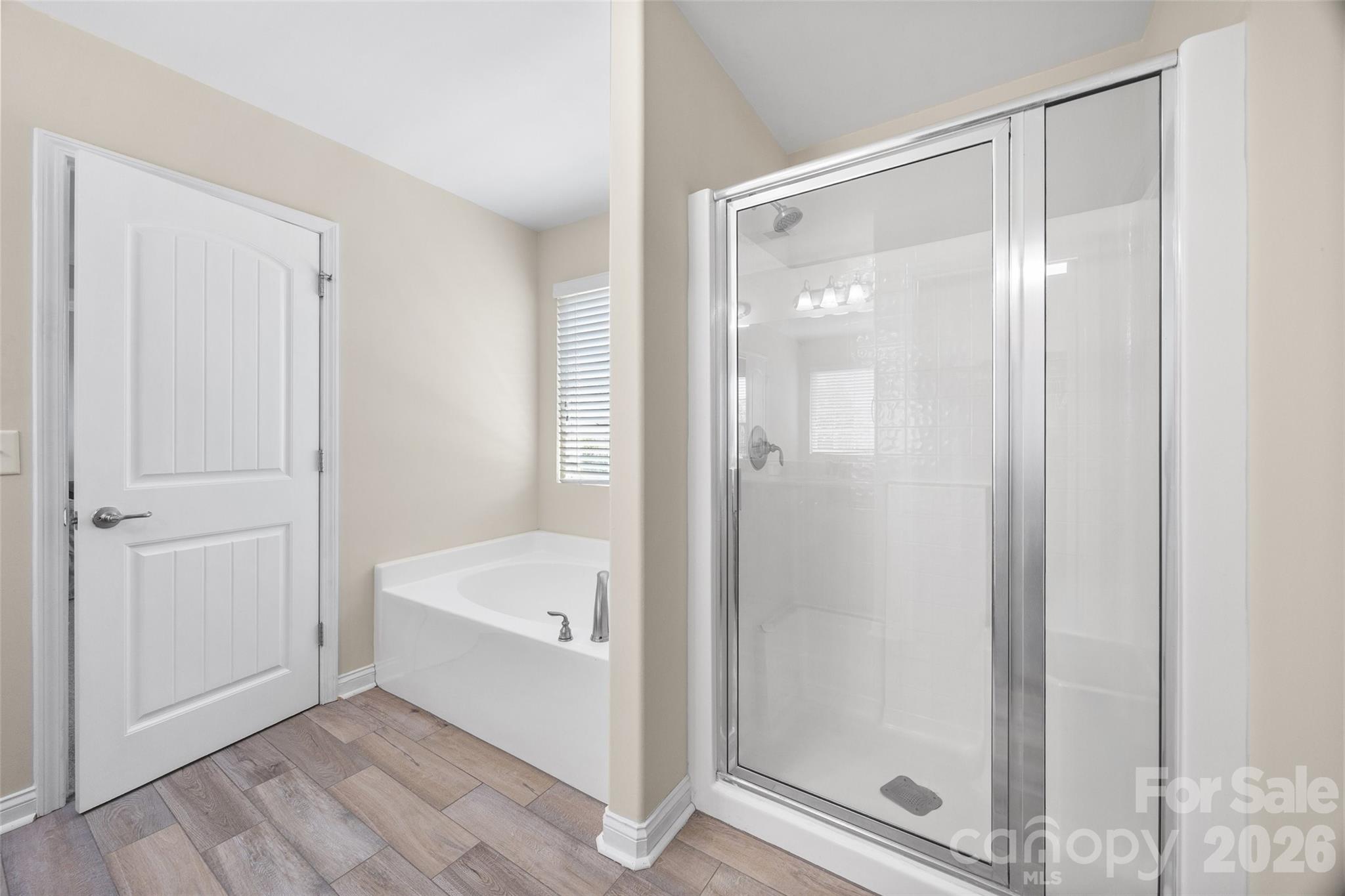 14712 Vaughan Drive — Charlotte
