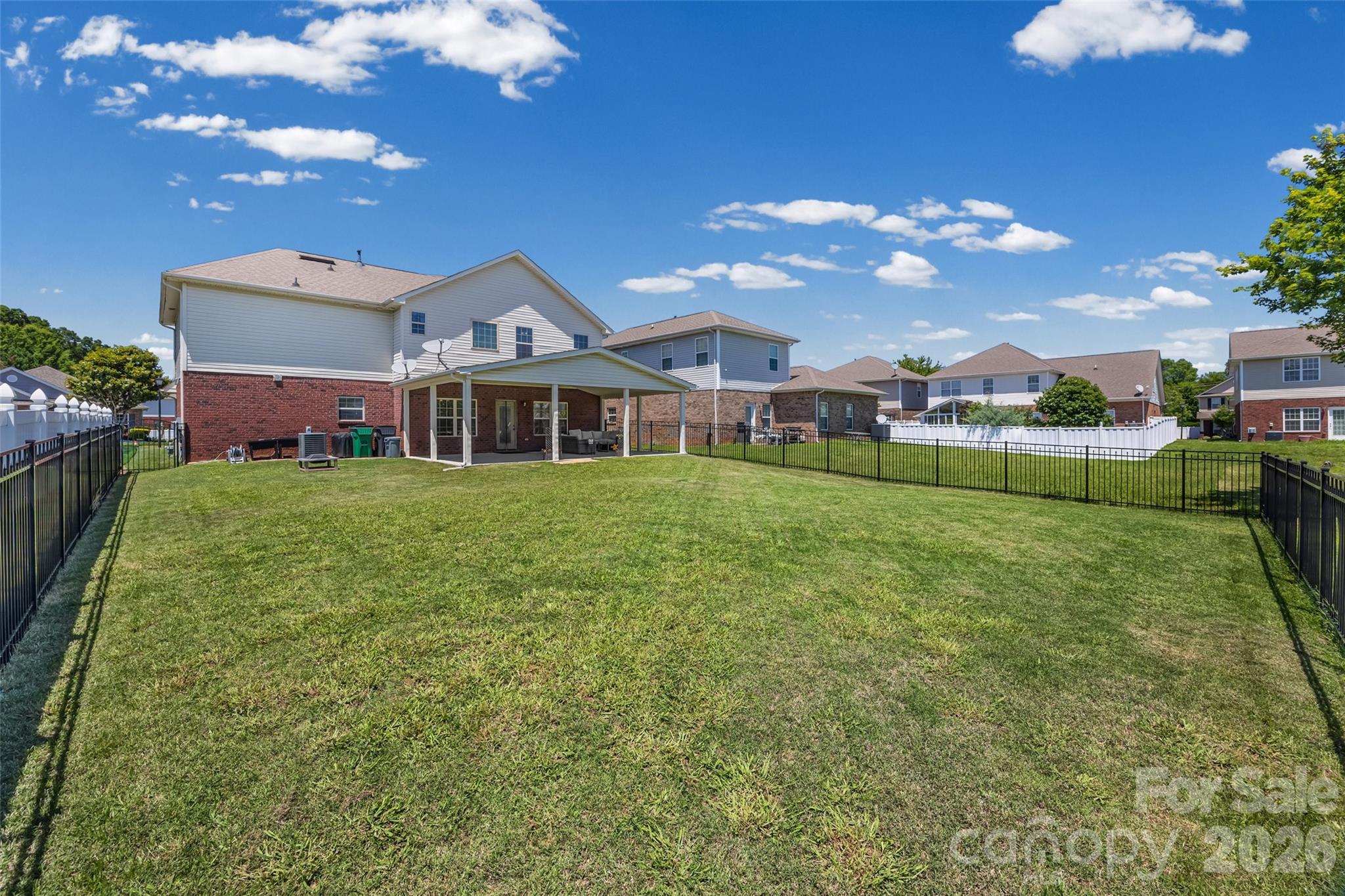 14712 Vaughan Drive — Charlotte